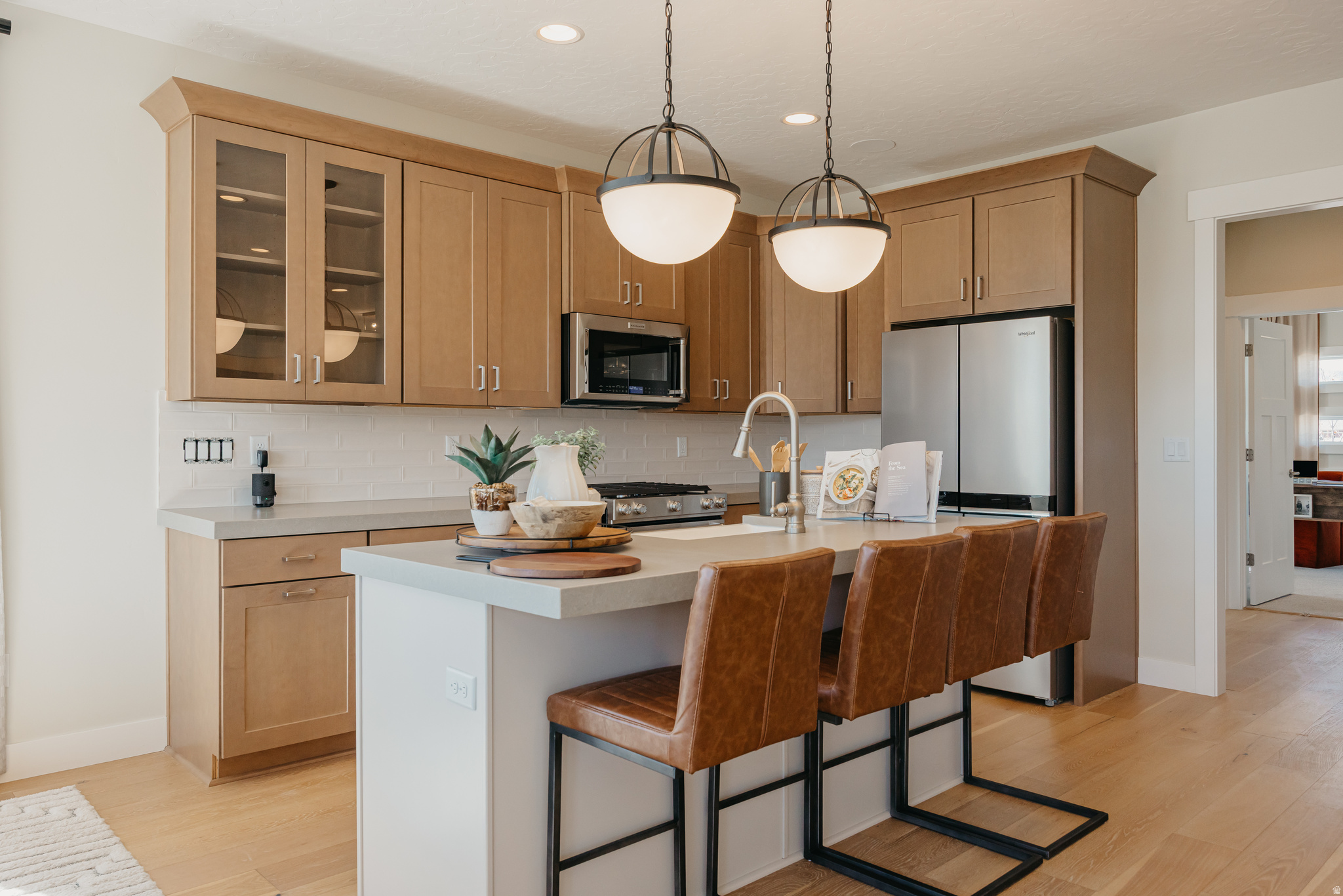 RIVERSIDE ESTATES - Residential