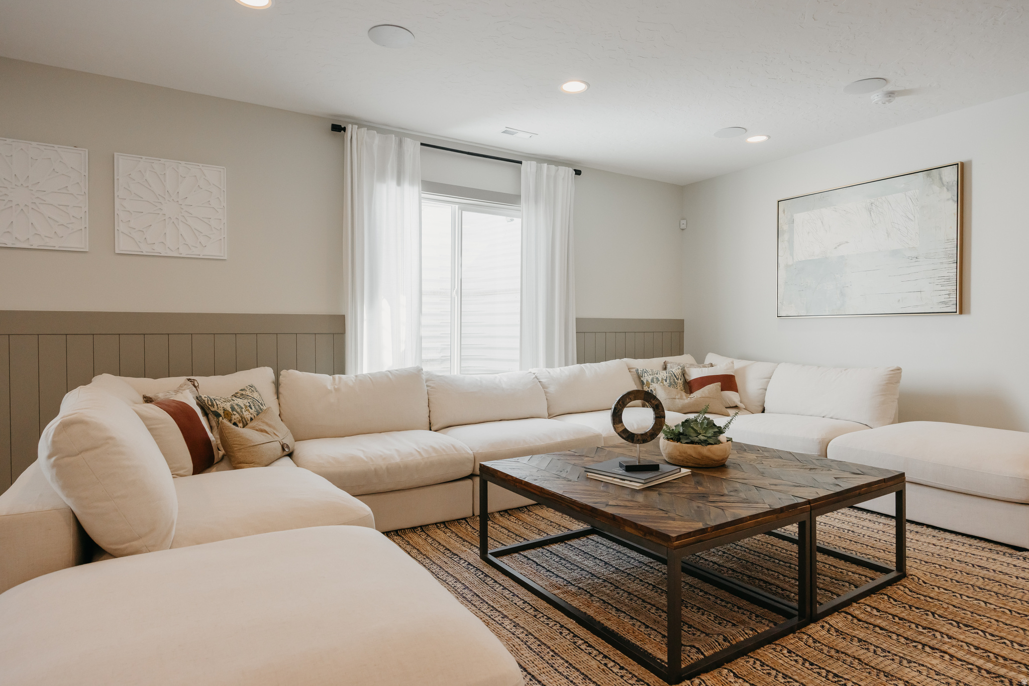 RIVERSIDE ESTATES - Residential