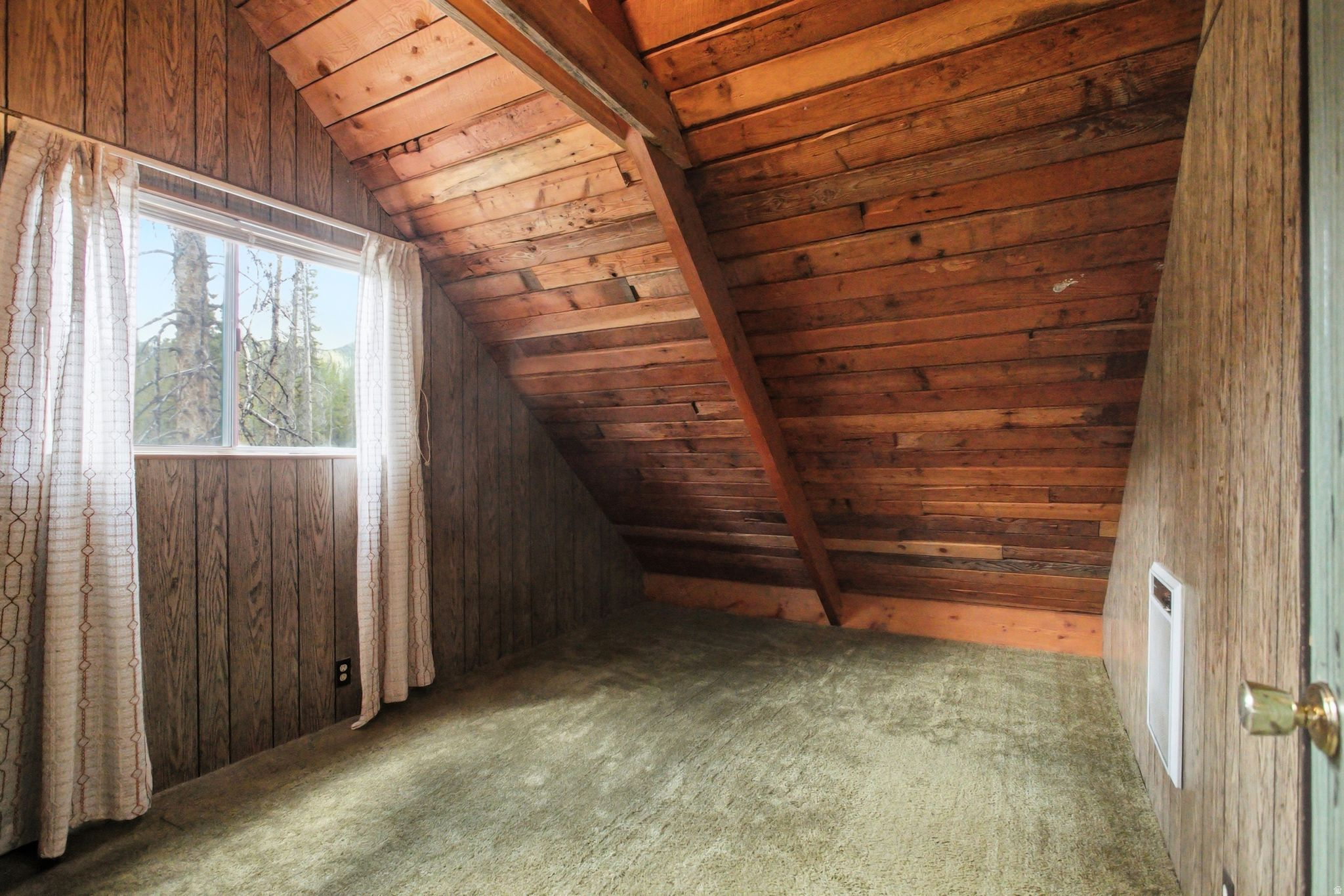 ALPINE ACRES PLAT D - Residential