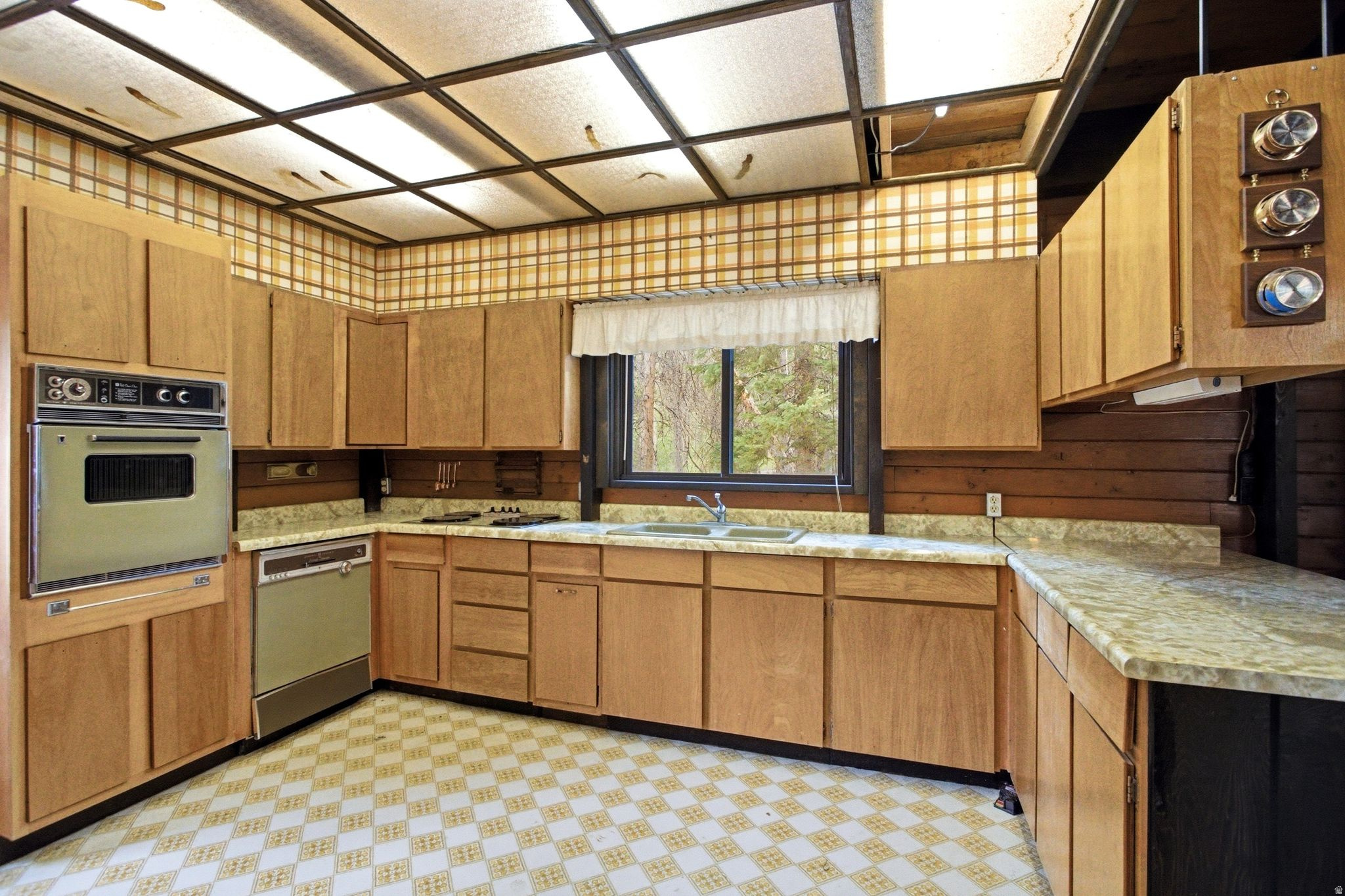 ALPINE ACRES PLAT D - Residential