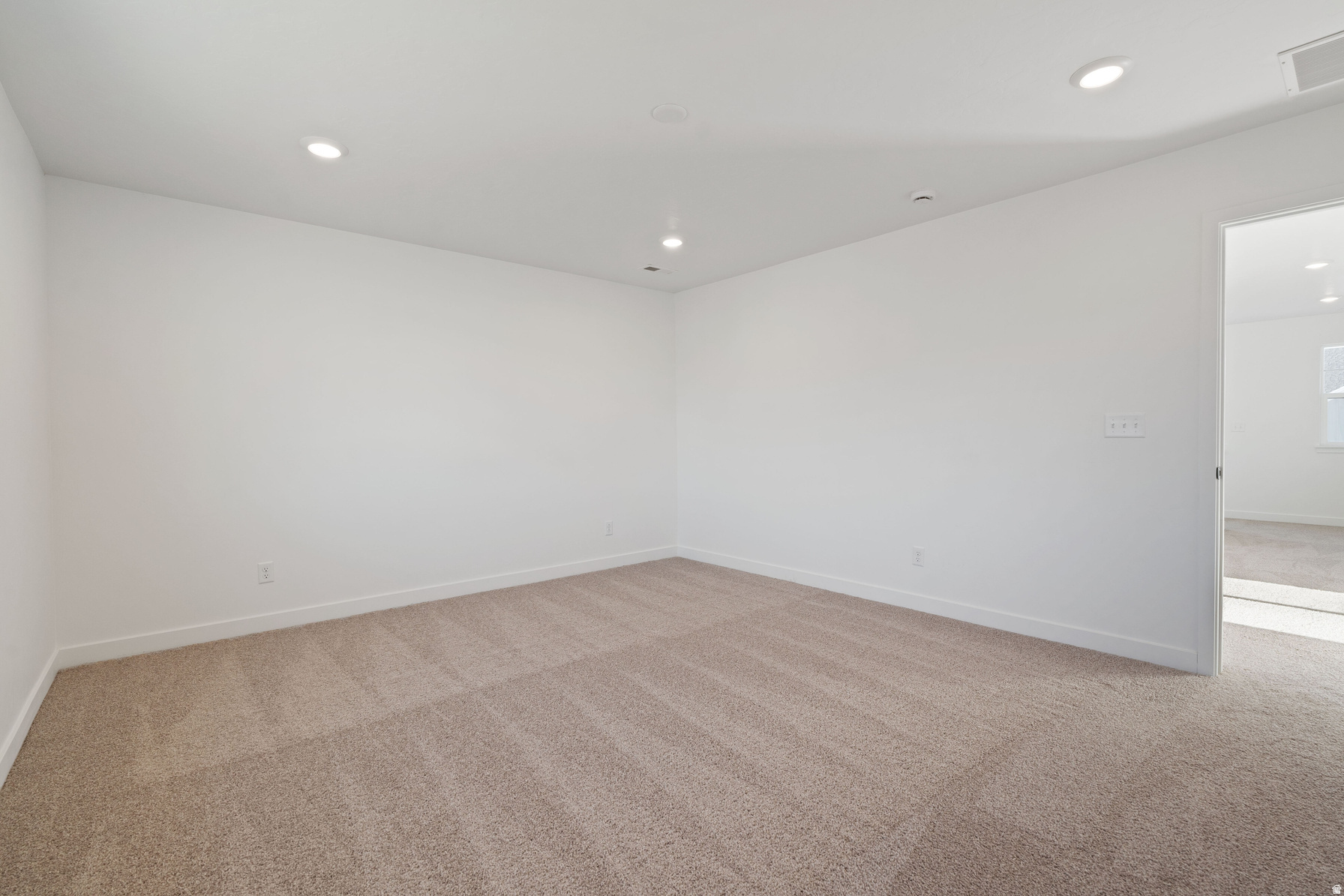 PONY EXPRESS ESTATES - Residential