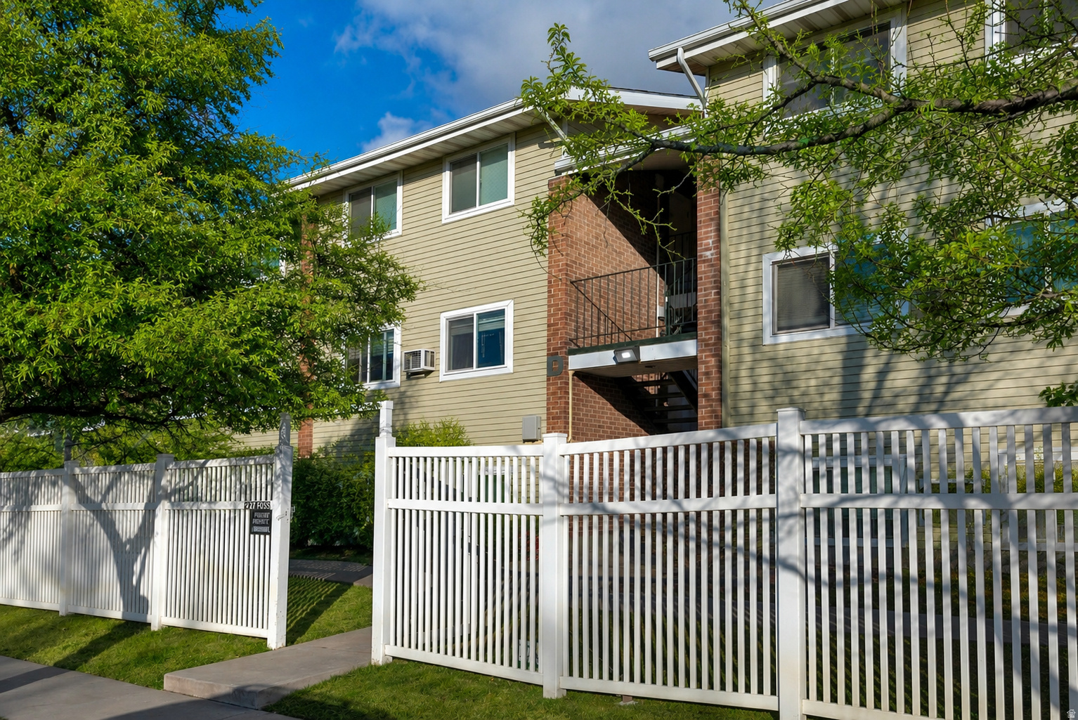 PARK WILLIOW - Residential