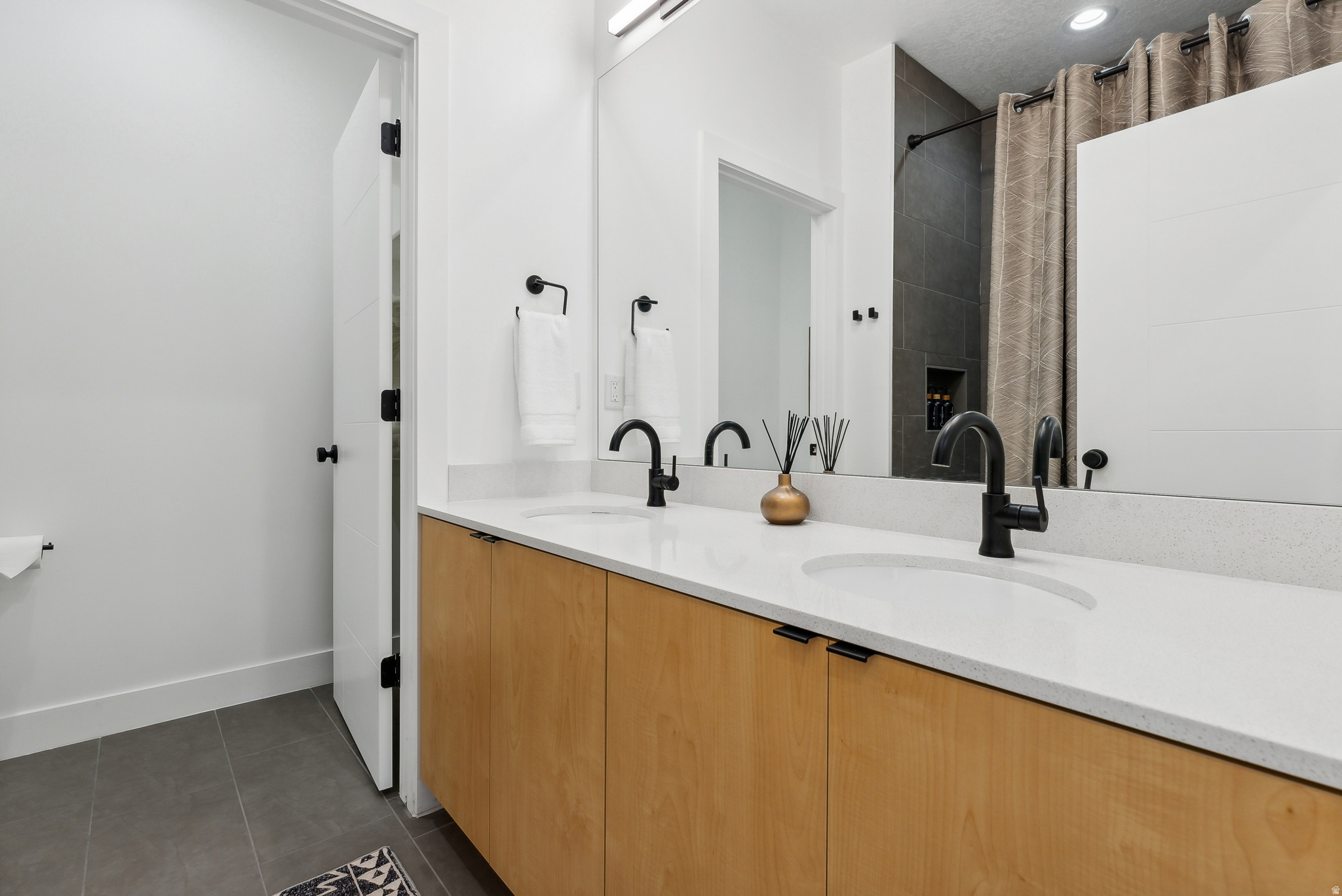 SUGARHOUSE - Residential