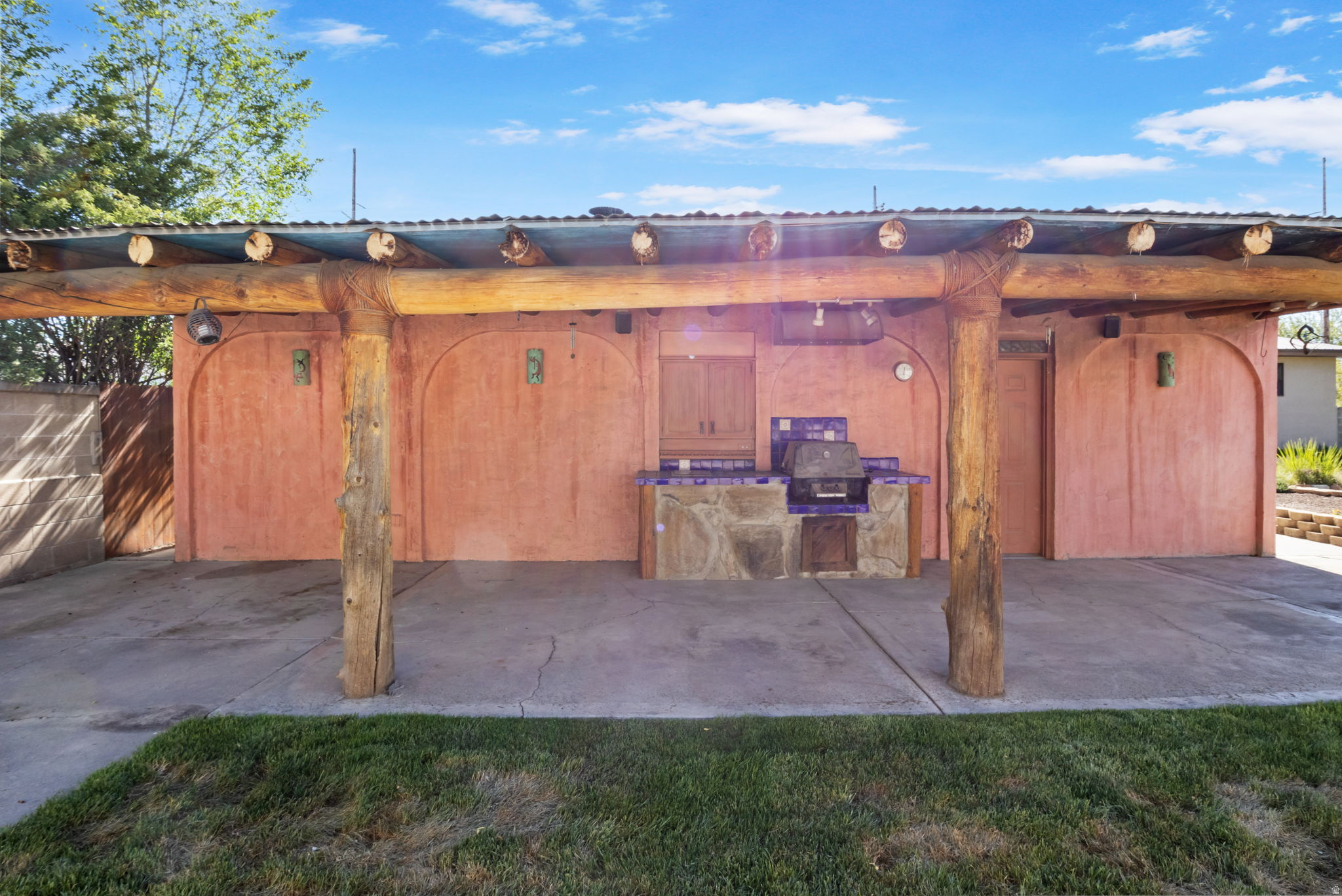 BRIDLE ACRES - Residential