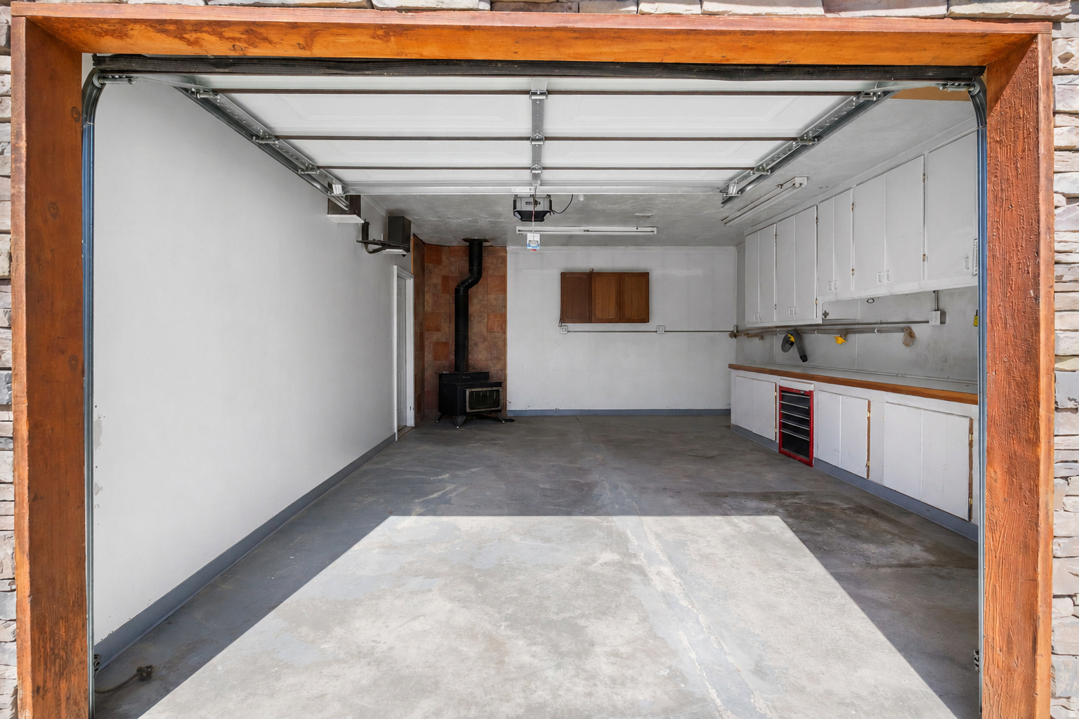 BRIDLE ACRES - Residential