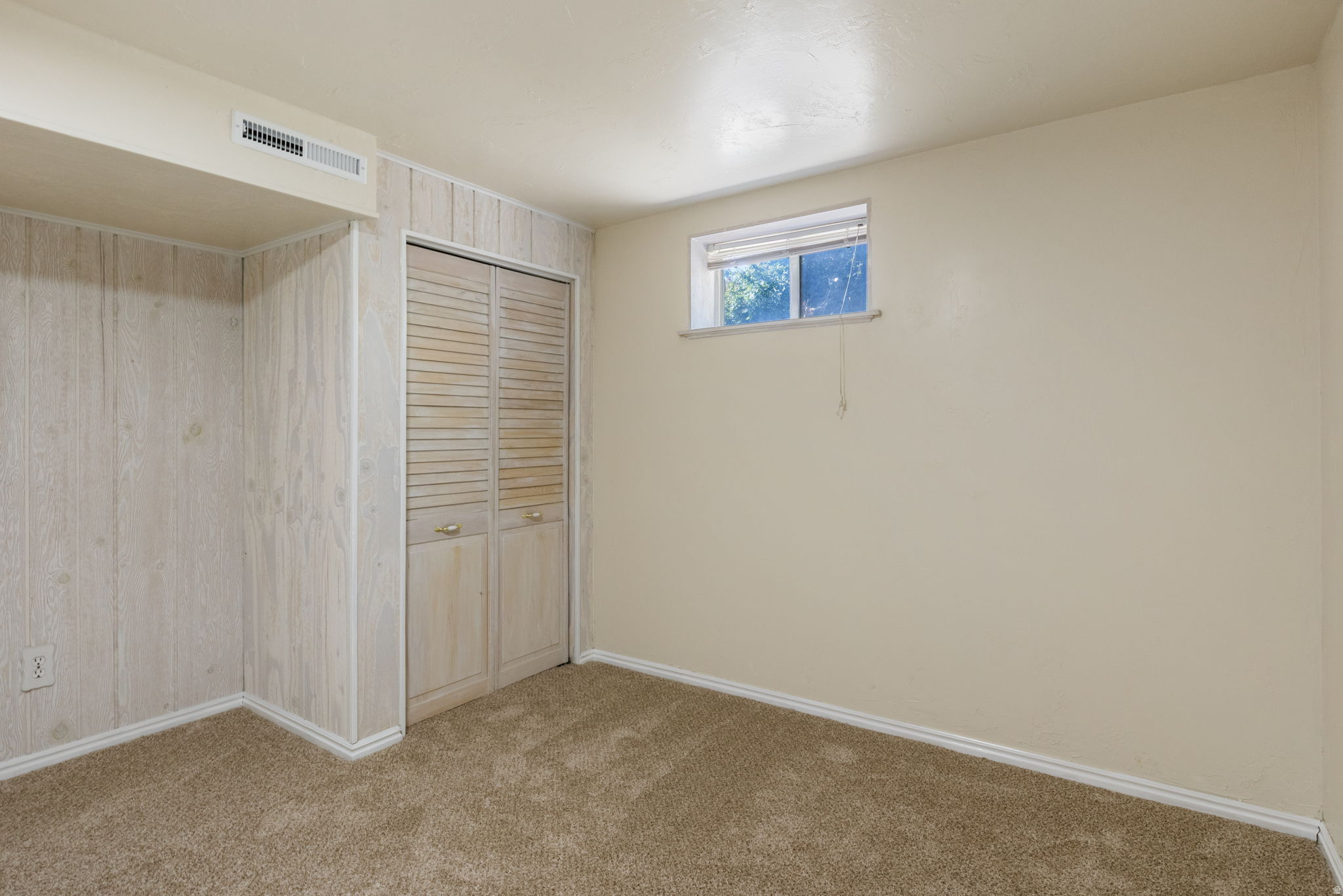 BRIDLE ACRES - Residential