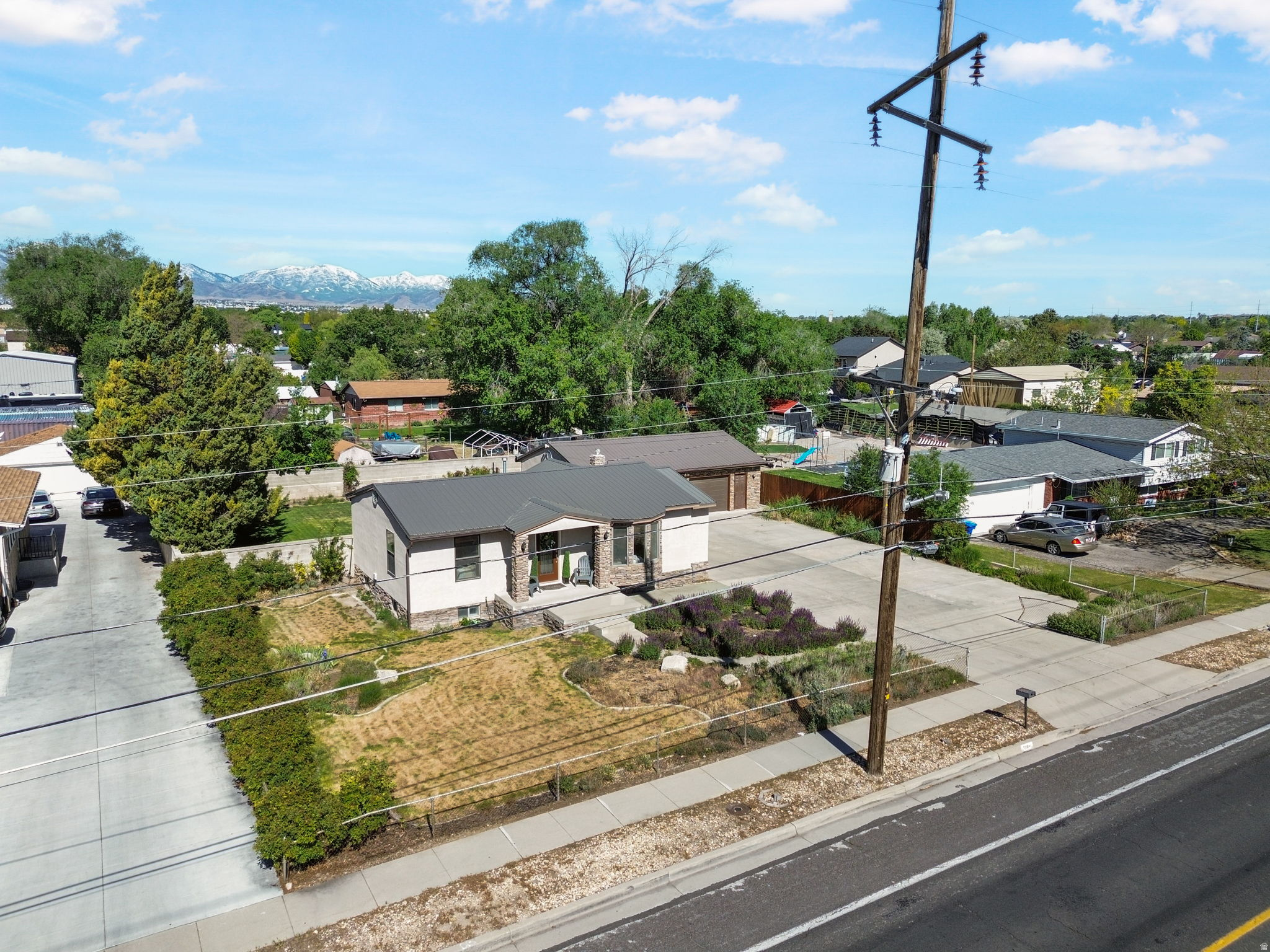BRIDLE ACRES - Residential
