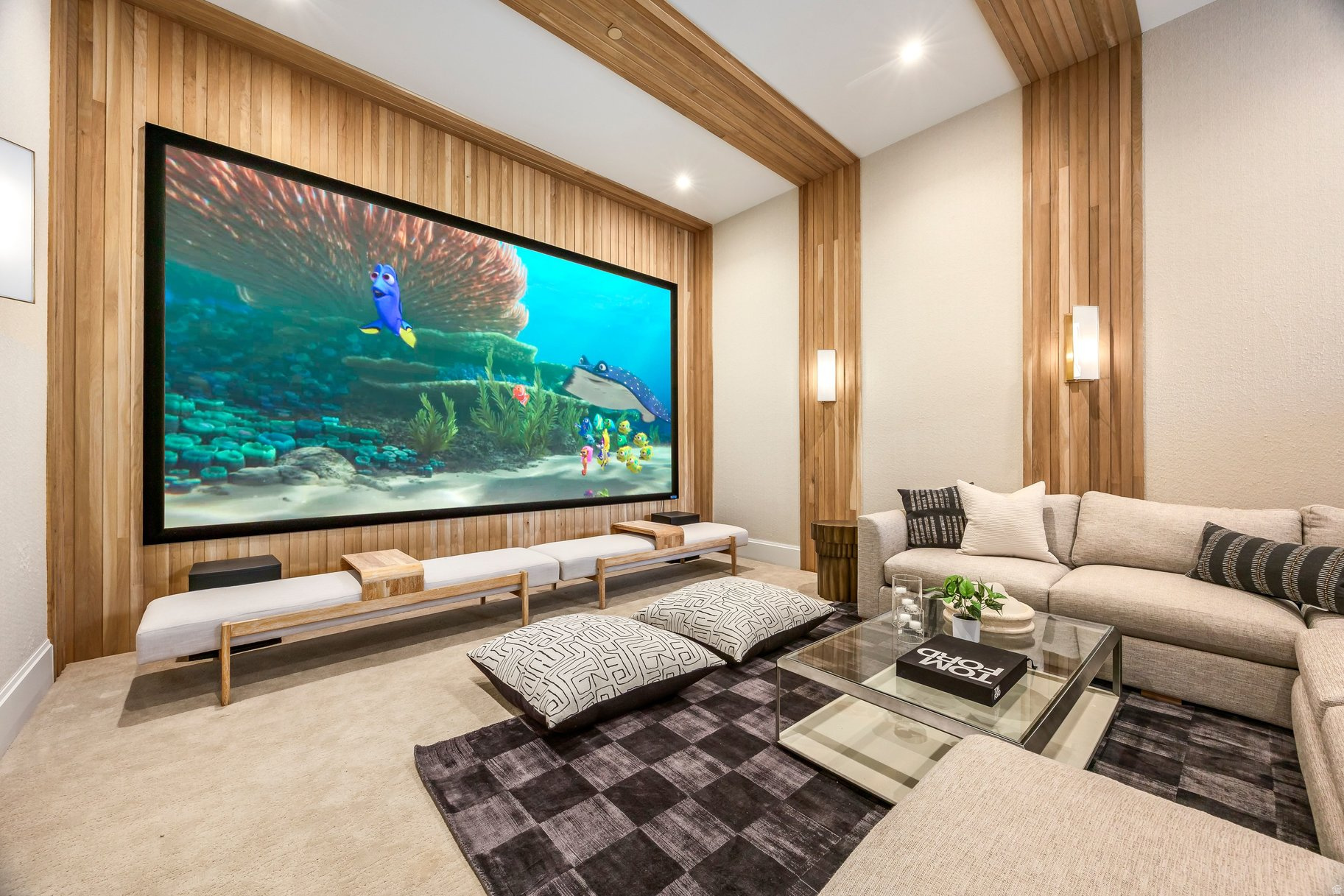 THREE FALLS - Residential