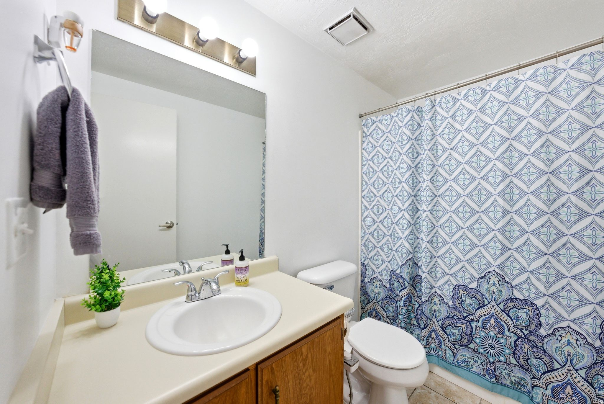 COTTONWOOD HILLS - Residential