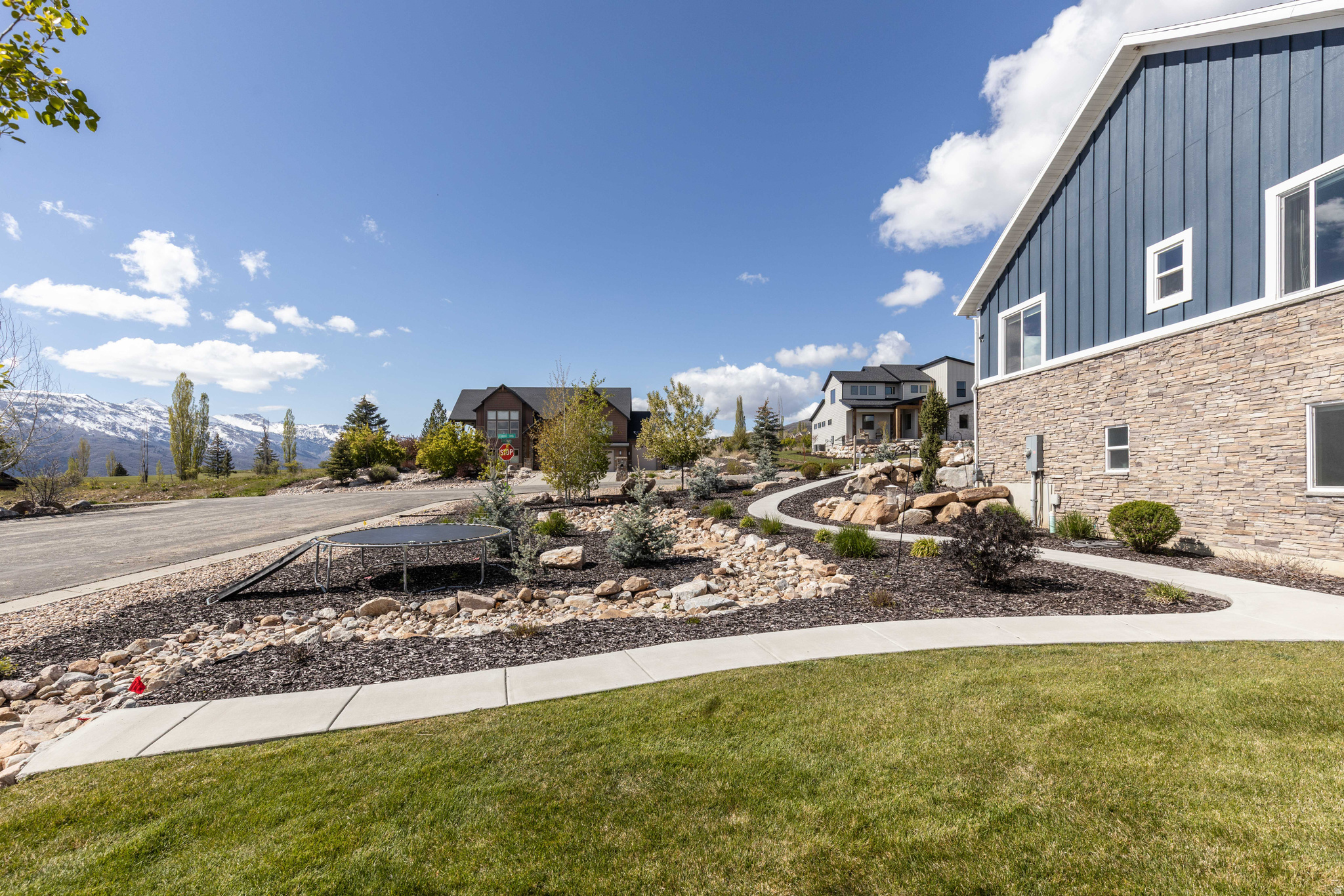 ELKHORN - Residential