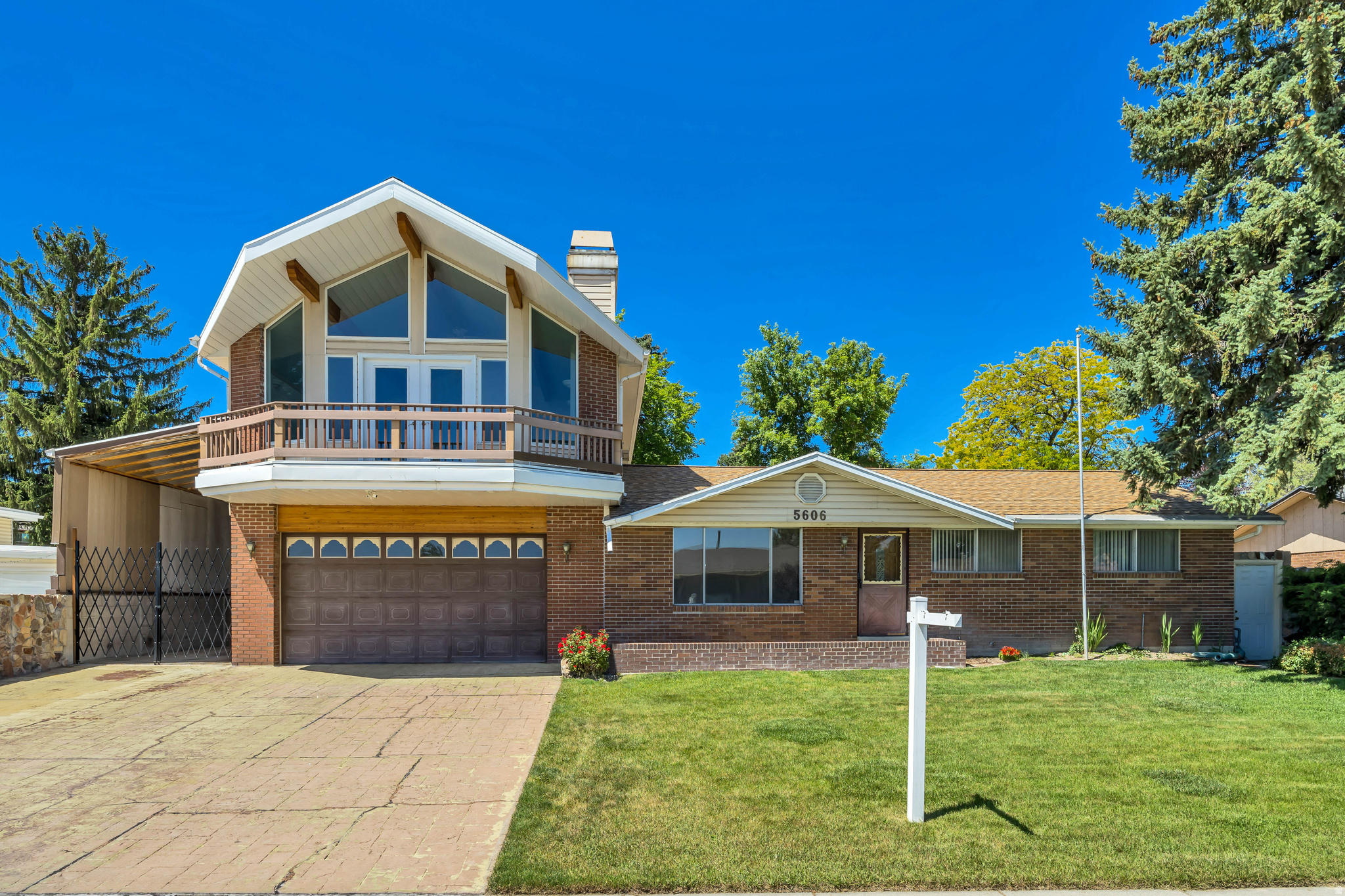 BLAKE HEIGHTS NO. 11 - Residential