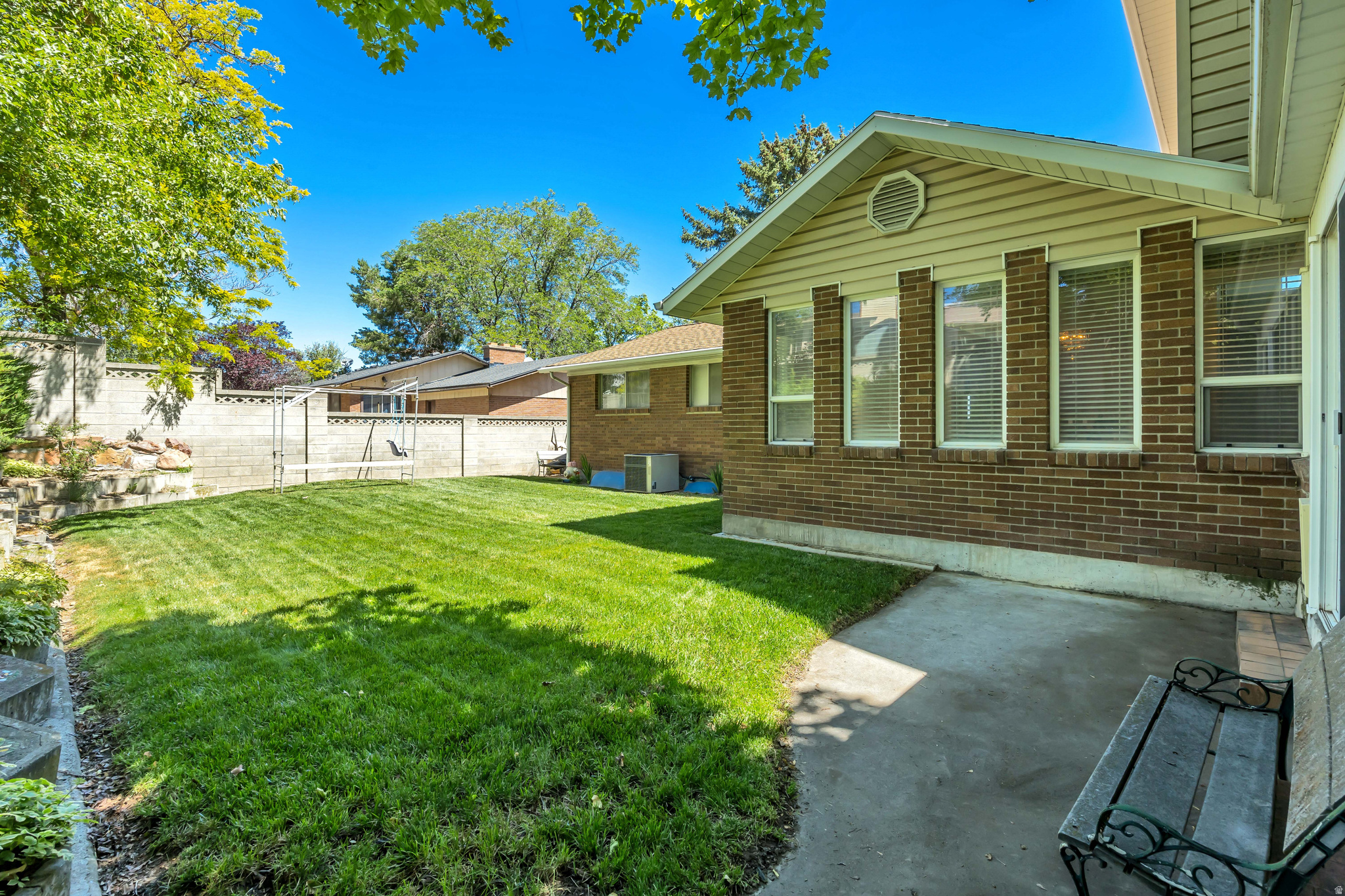 BLAKE HEIGHTS NO. 11 - Residential