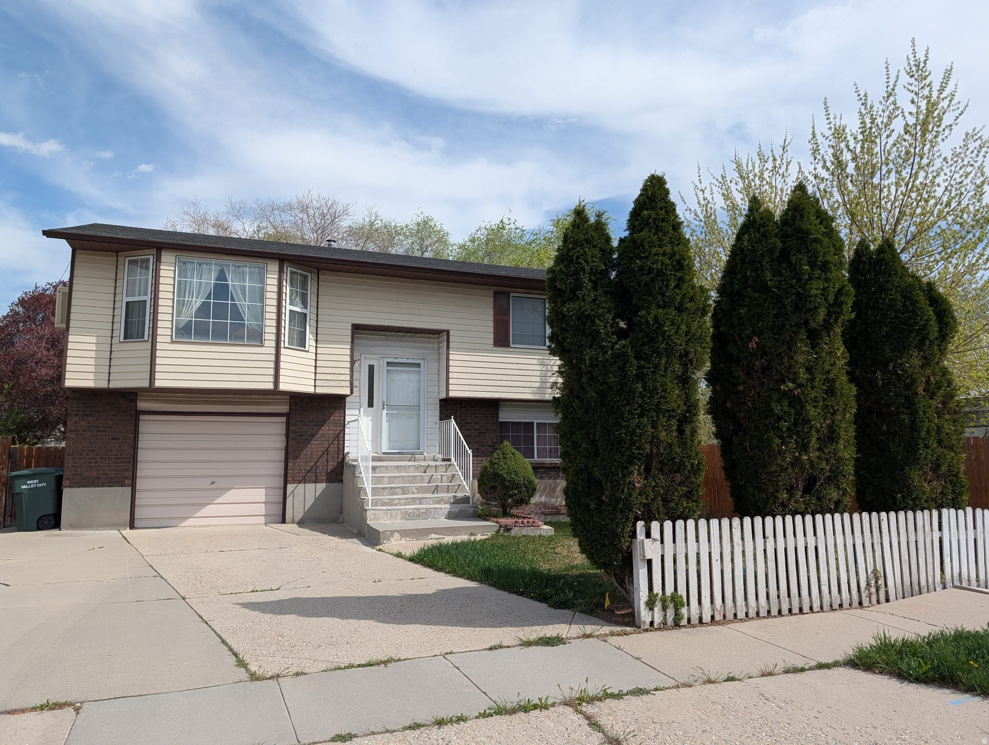 COLONY WEST ESTATES - Residential
