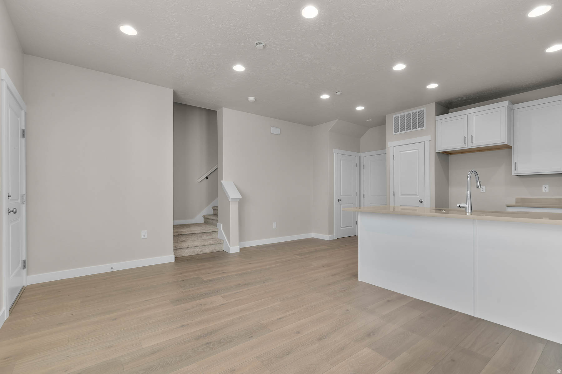 GABLER'S GROVE TOWNS 587 - Residential