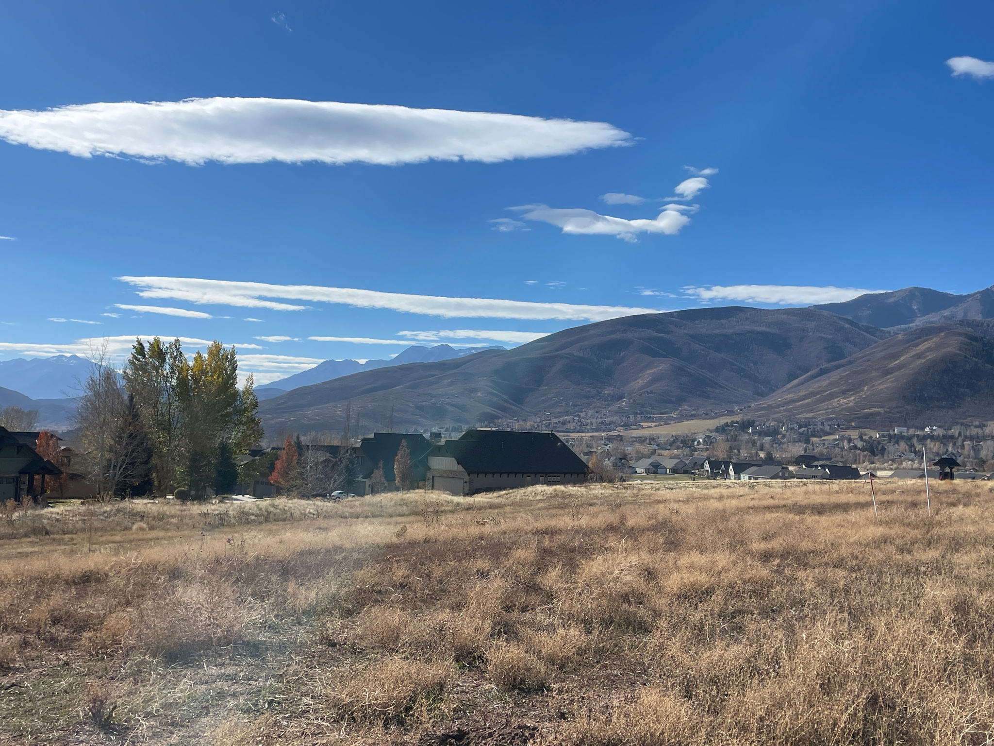 THE RESERVE - Land