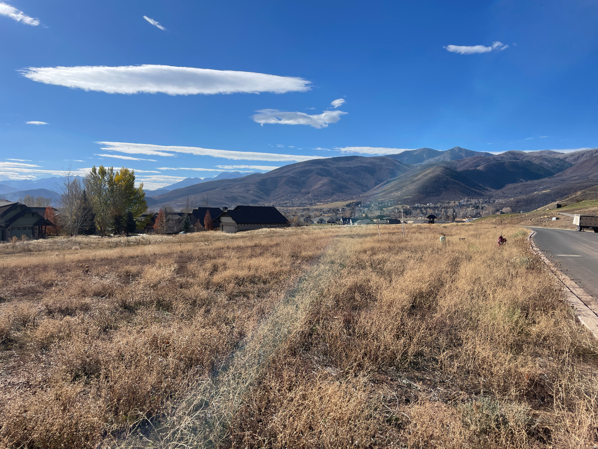 THE RESERVE - Land
