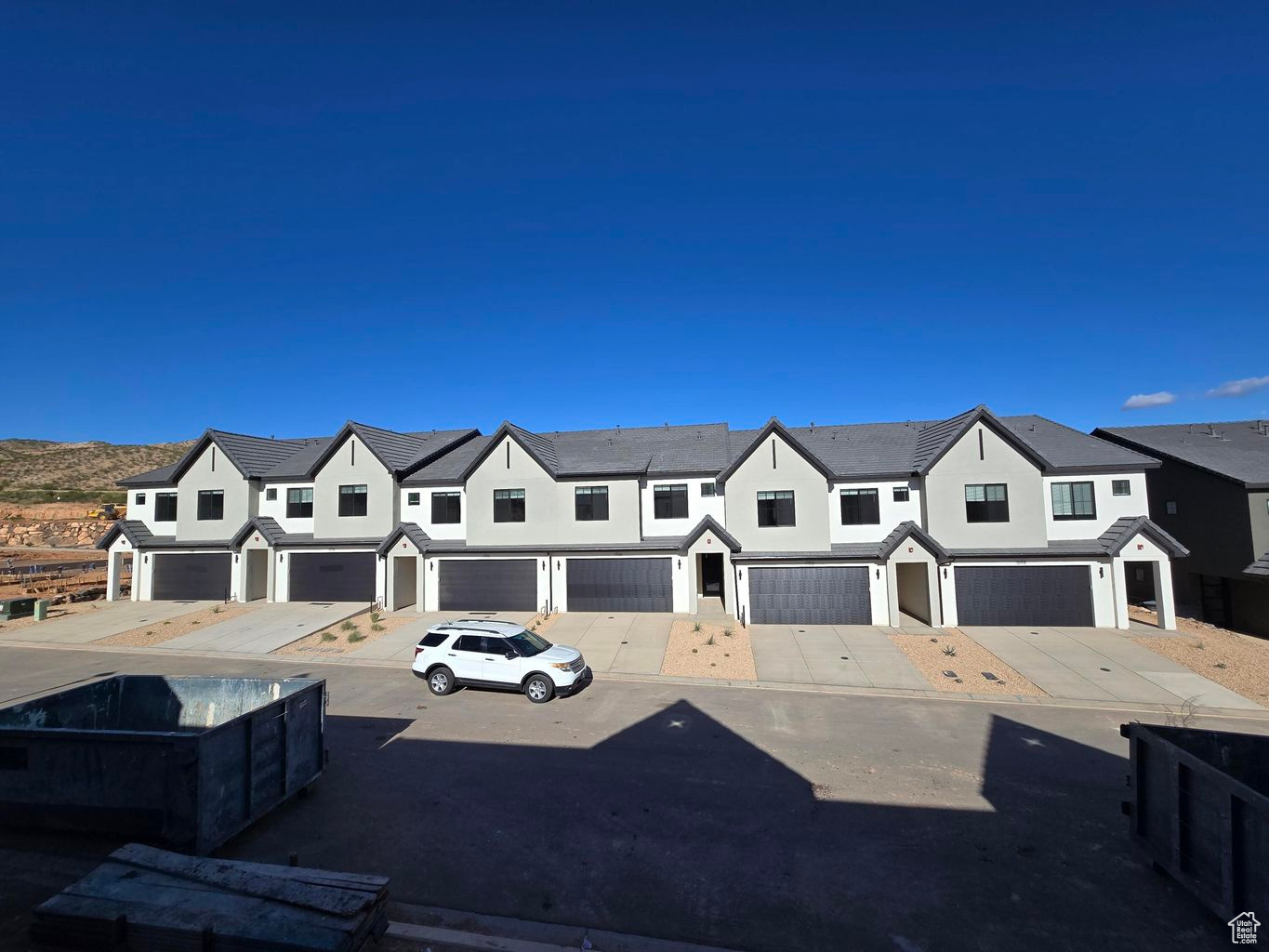 LONG VALLEY - Residential