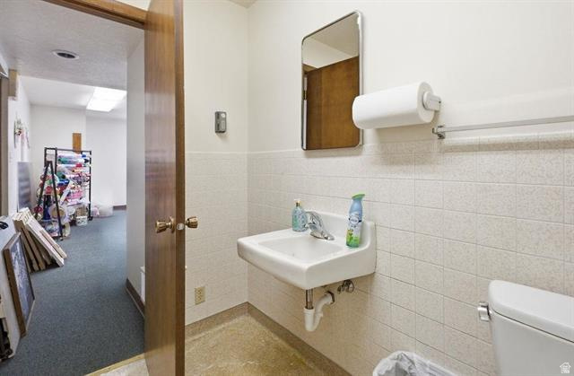 TOWNSITE OF DOWNEY - Commercial Sale