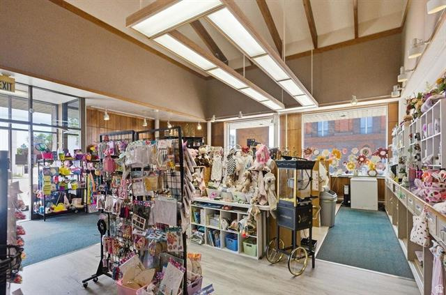 TOWNSITE OF DOWNEY - Commercial Sale