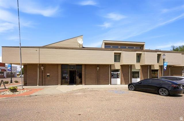 TOWNSITE OF DOWNEY - Commercial Sale