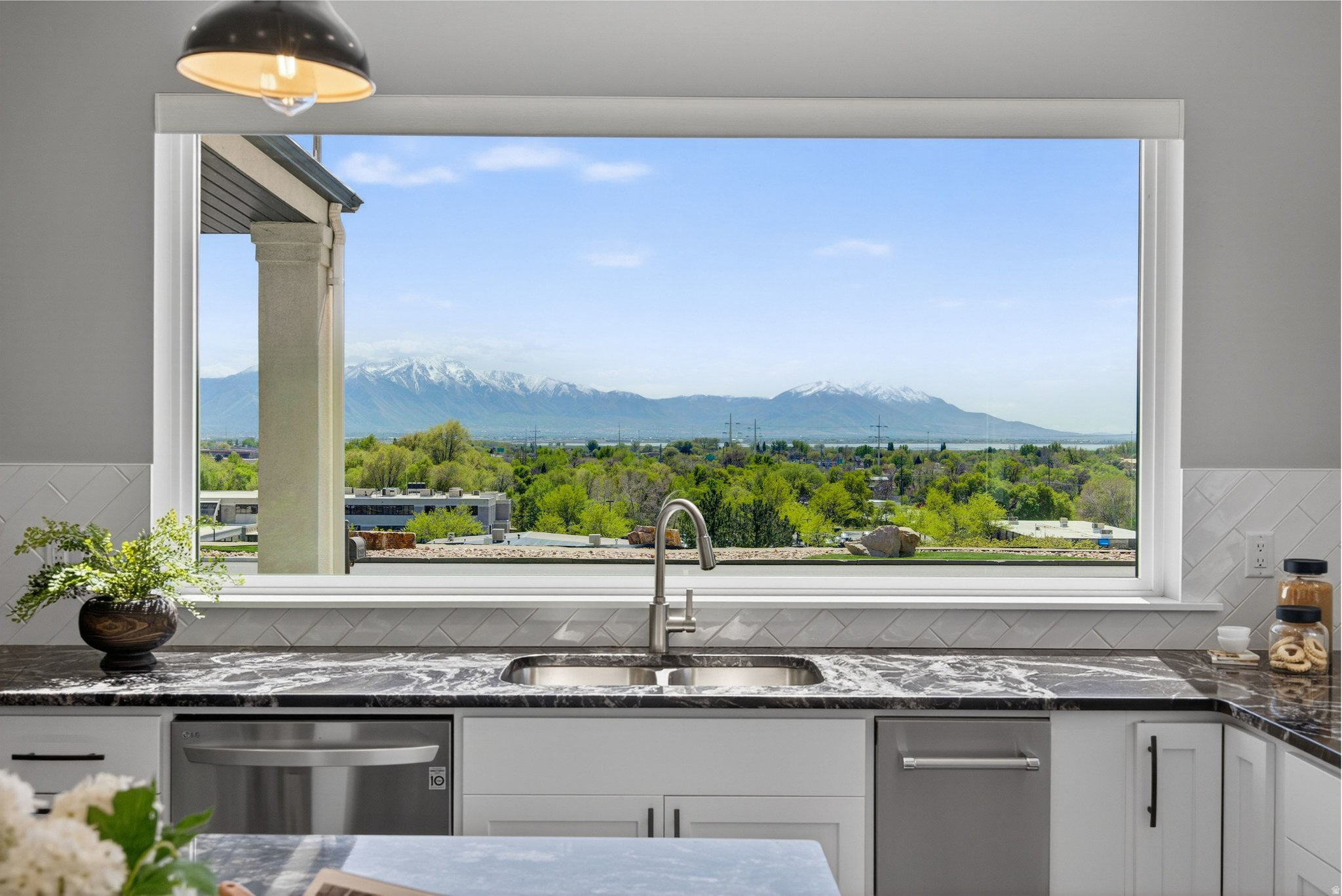 PROVO HEIGHTS - Residential