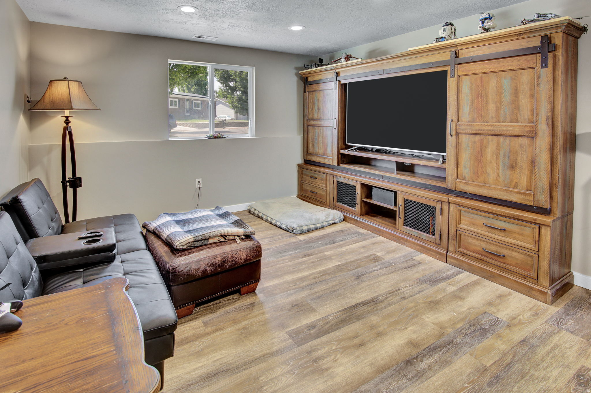 PARK MEADOWS - Residential