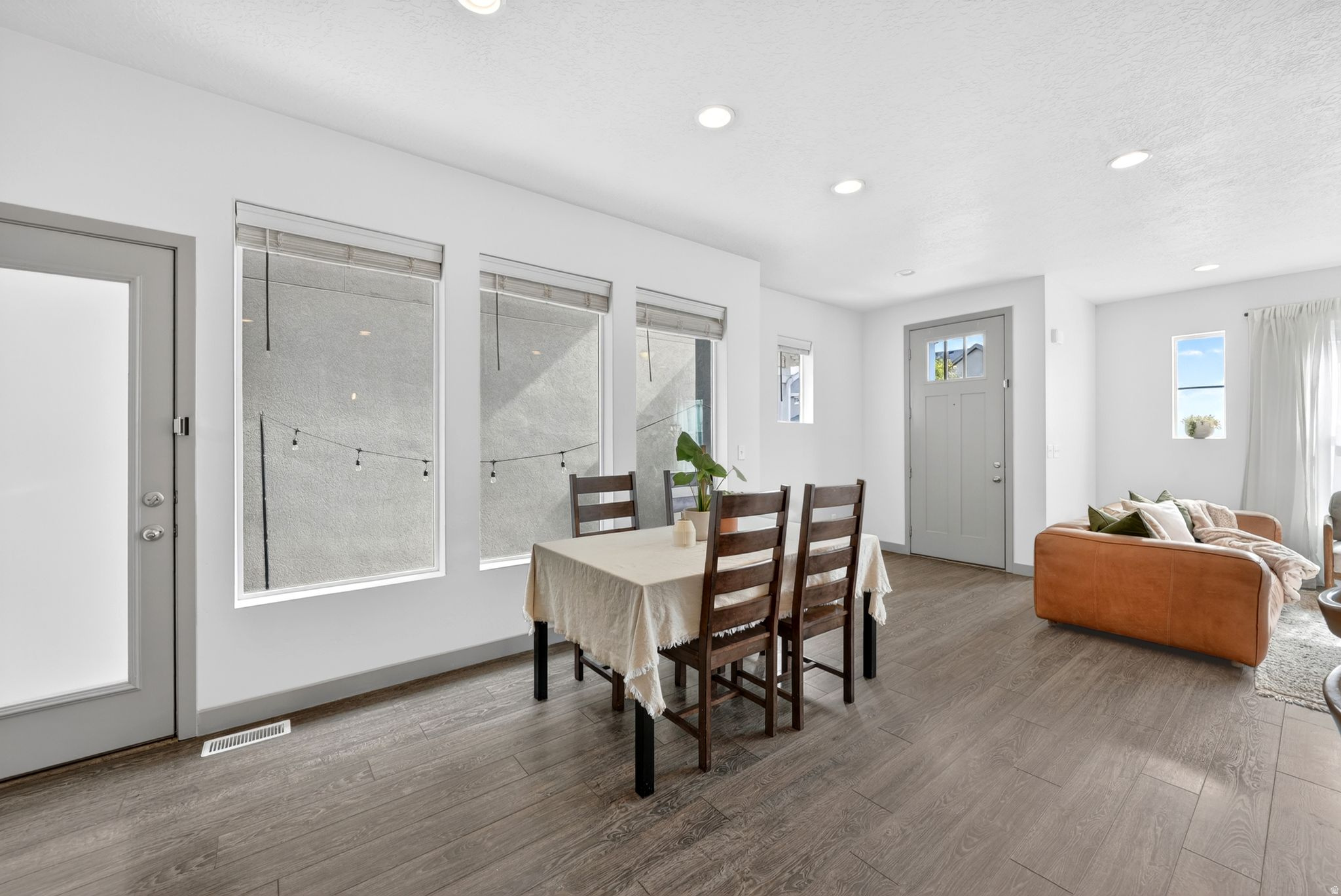 HOLBROOK FARMS - Residential