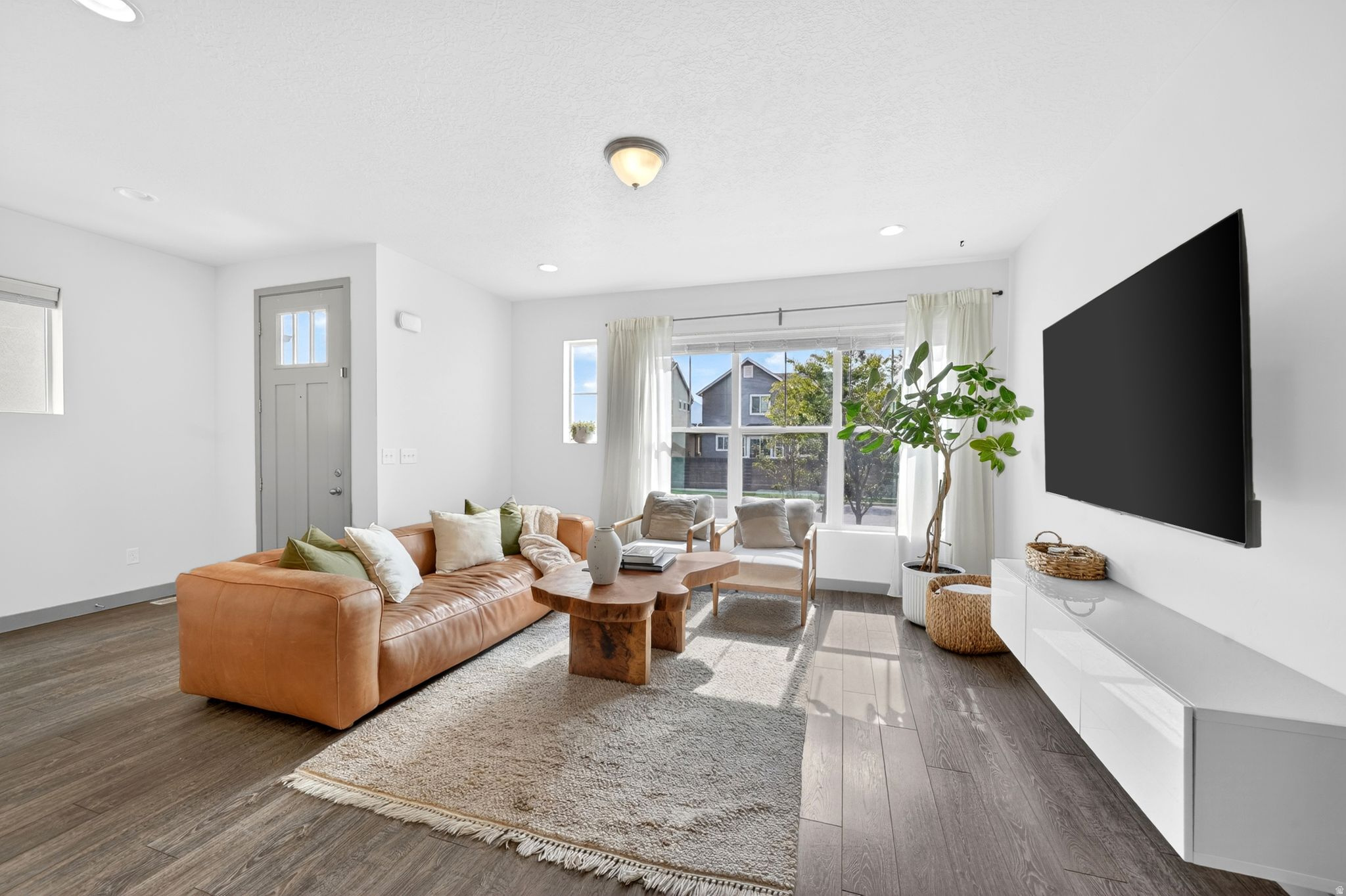 HOLBROOK FARMS - Residential