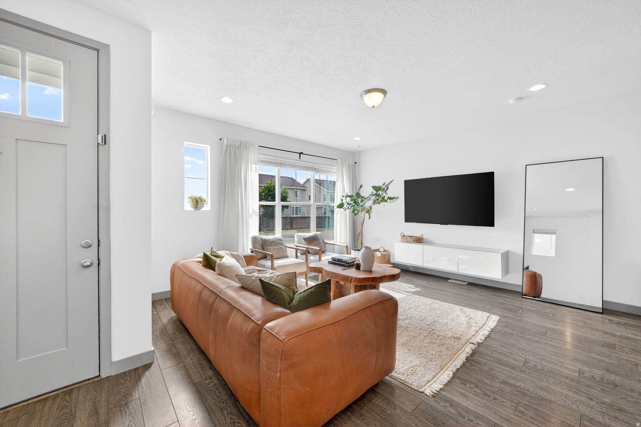 HOLBROOK FARMS - Residential