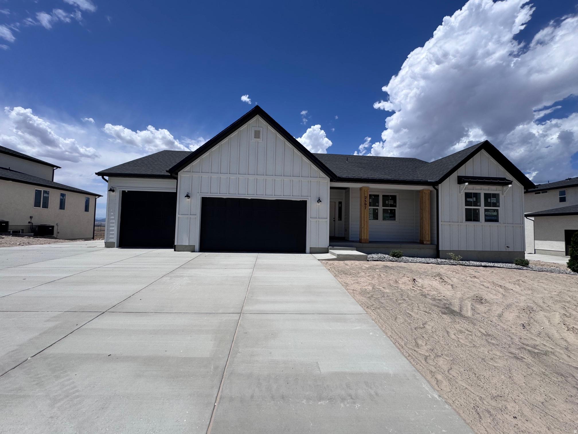 SCARLET RIDGE - Residential