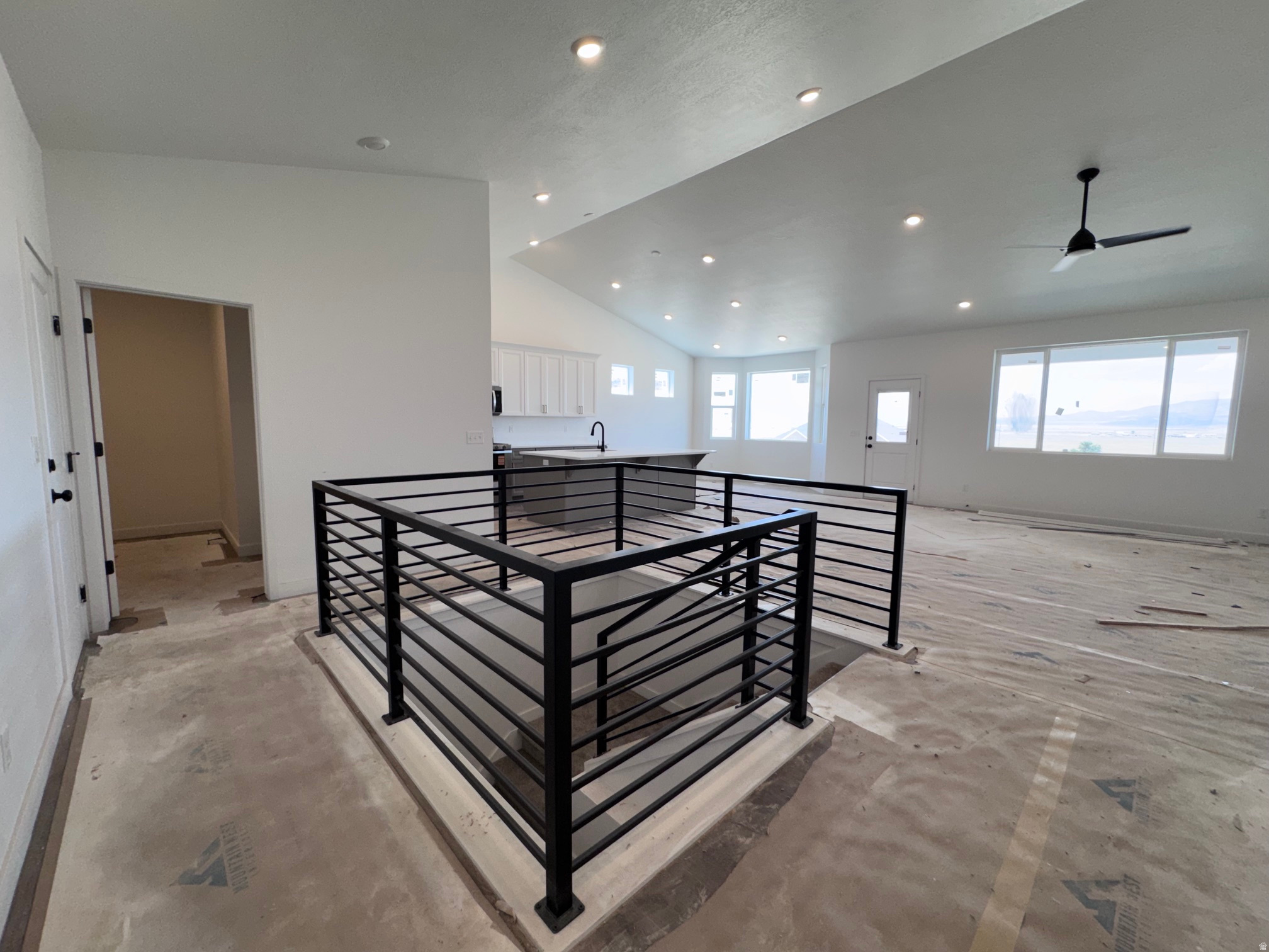 SCARLET RIDGE - Residential