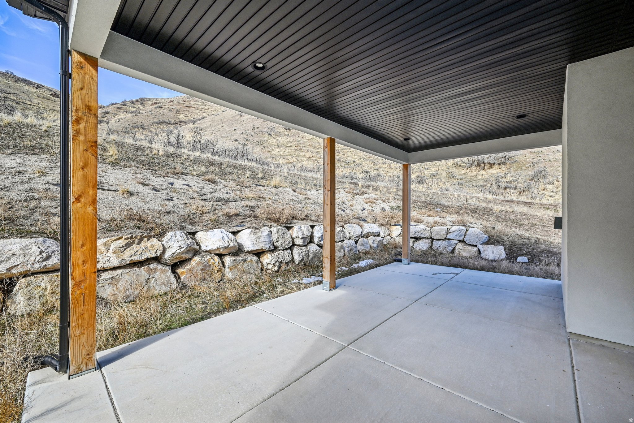 CANYON POINT - Residential