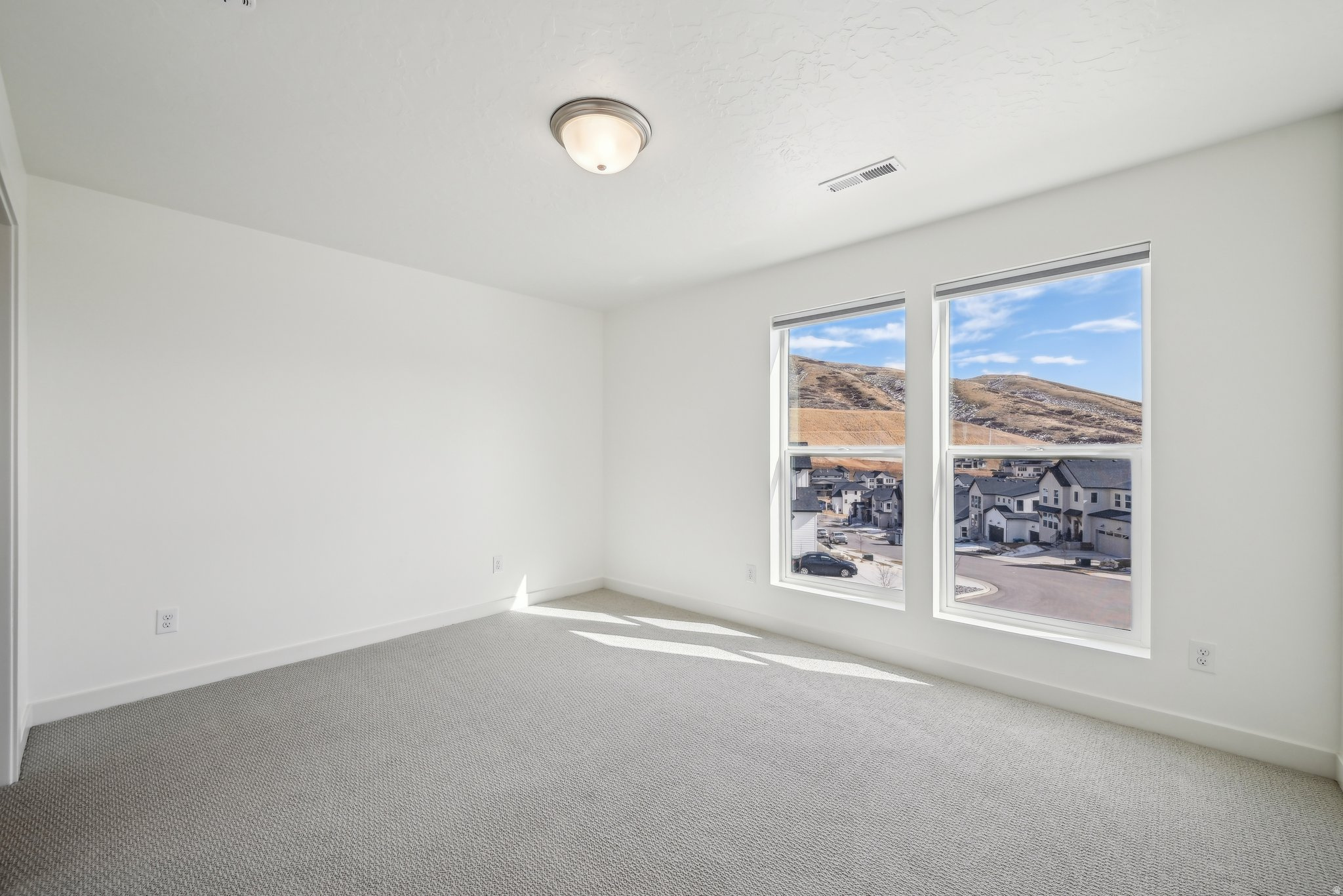 CANYON POINT - Residential