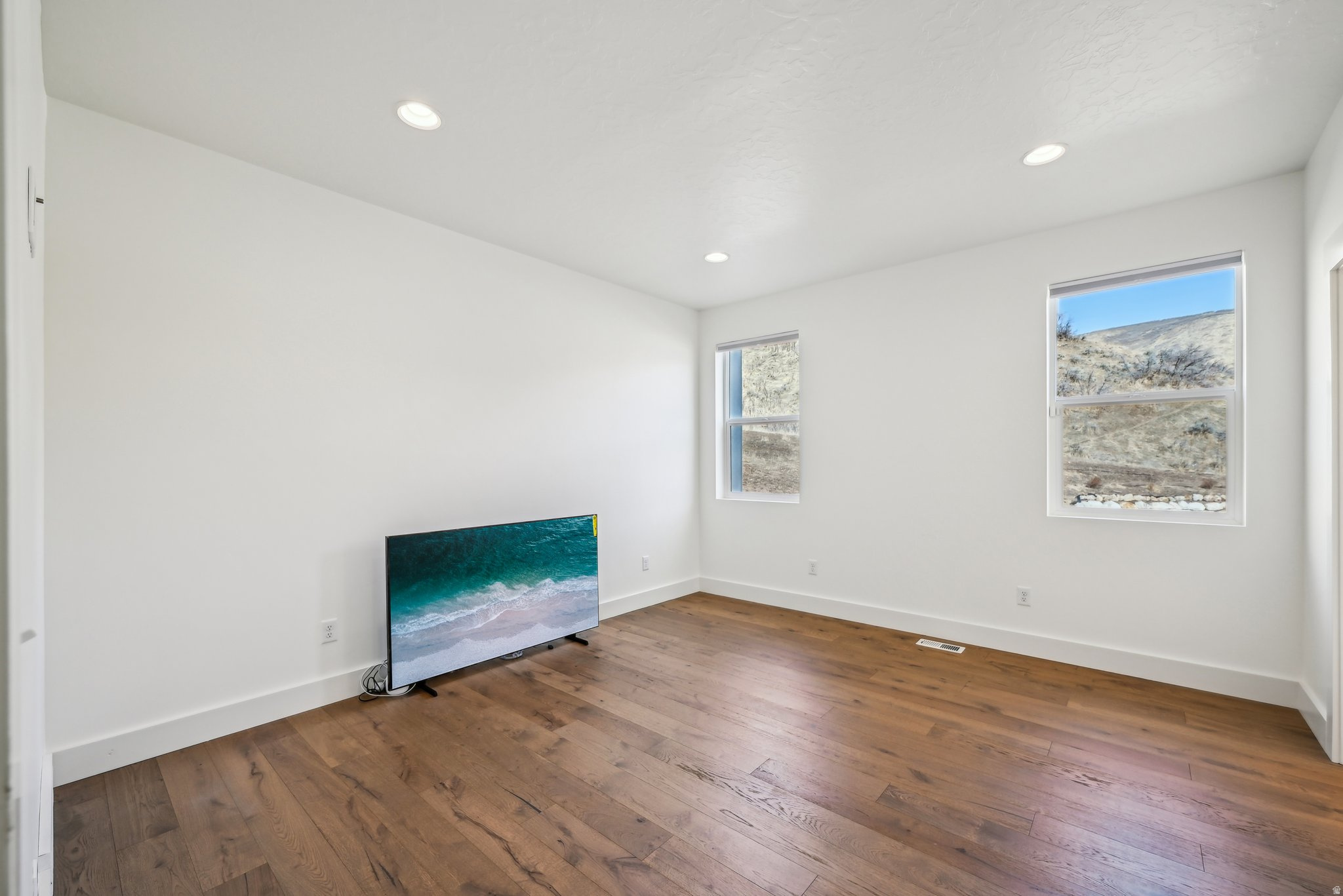 CANYON POINT - Residential