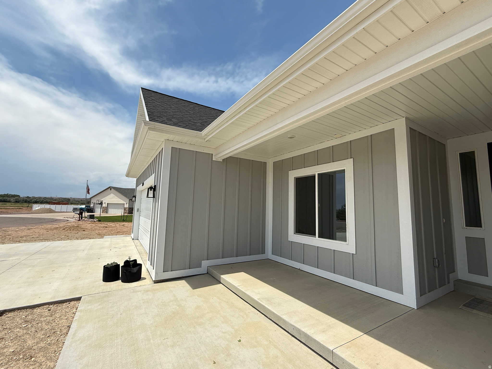 STONE GATE - Residential