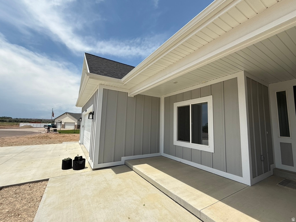 STONE GATE - Residential