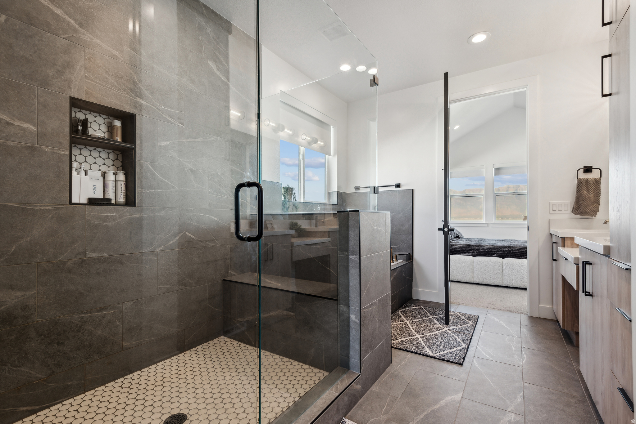 CATALINA BAY - Residential