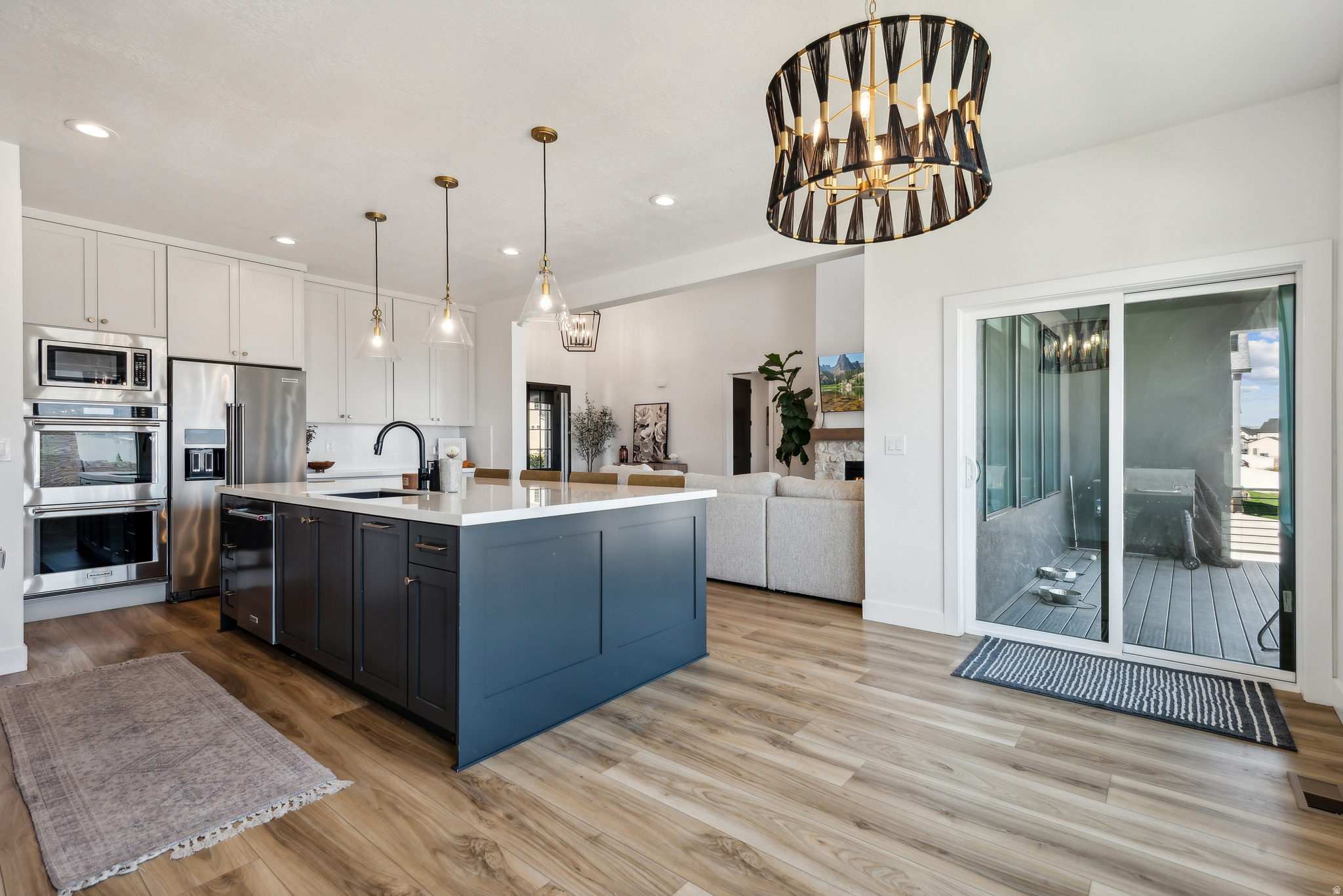 CATALINA BAY - Residential