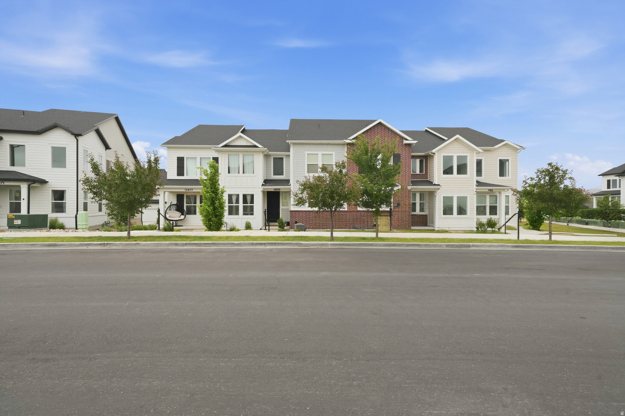 MOUNTAIN RIDGE - Residential