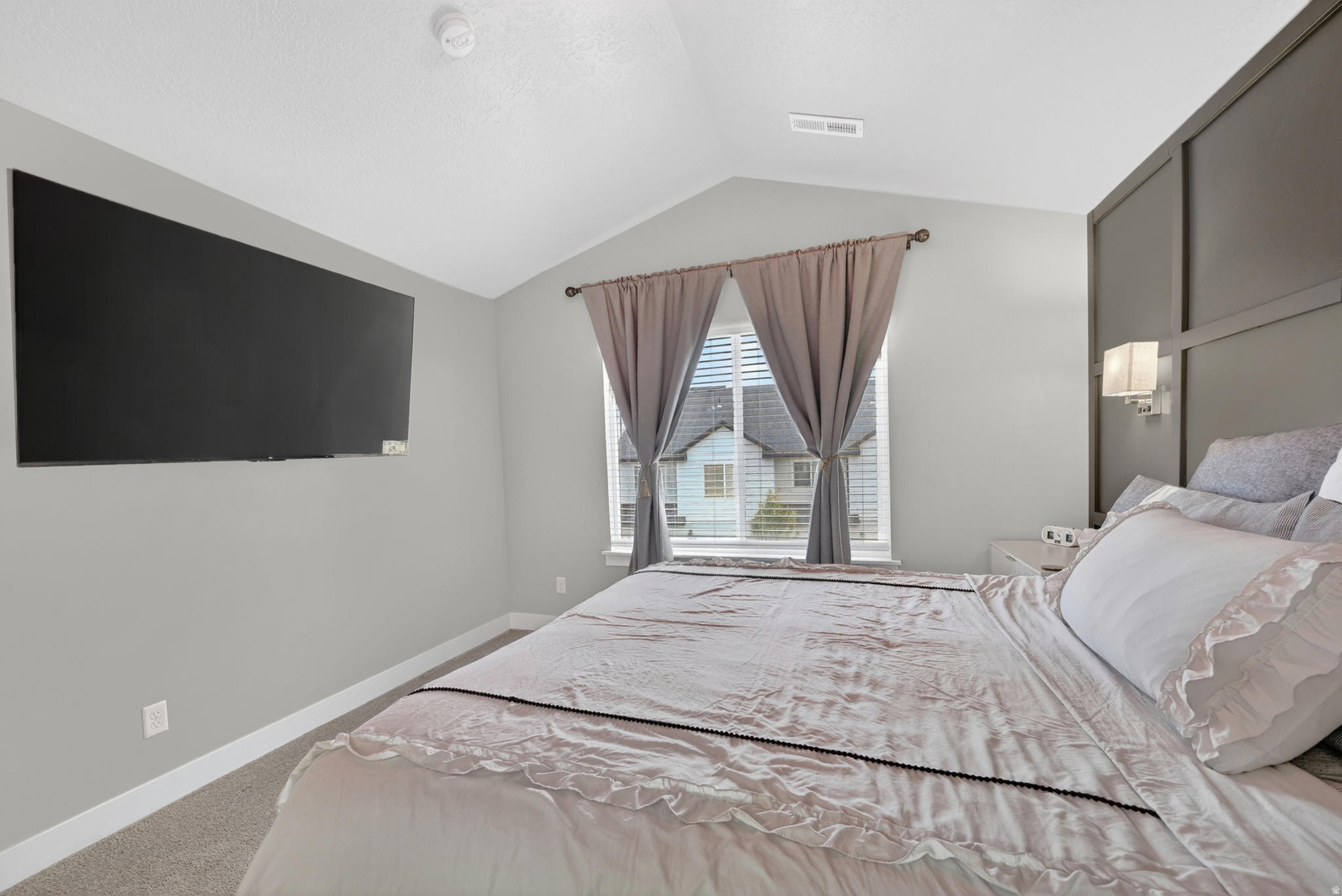 MOUNTAIN RIDGE - Residential