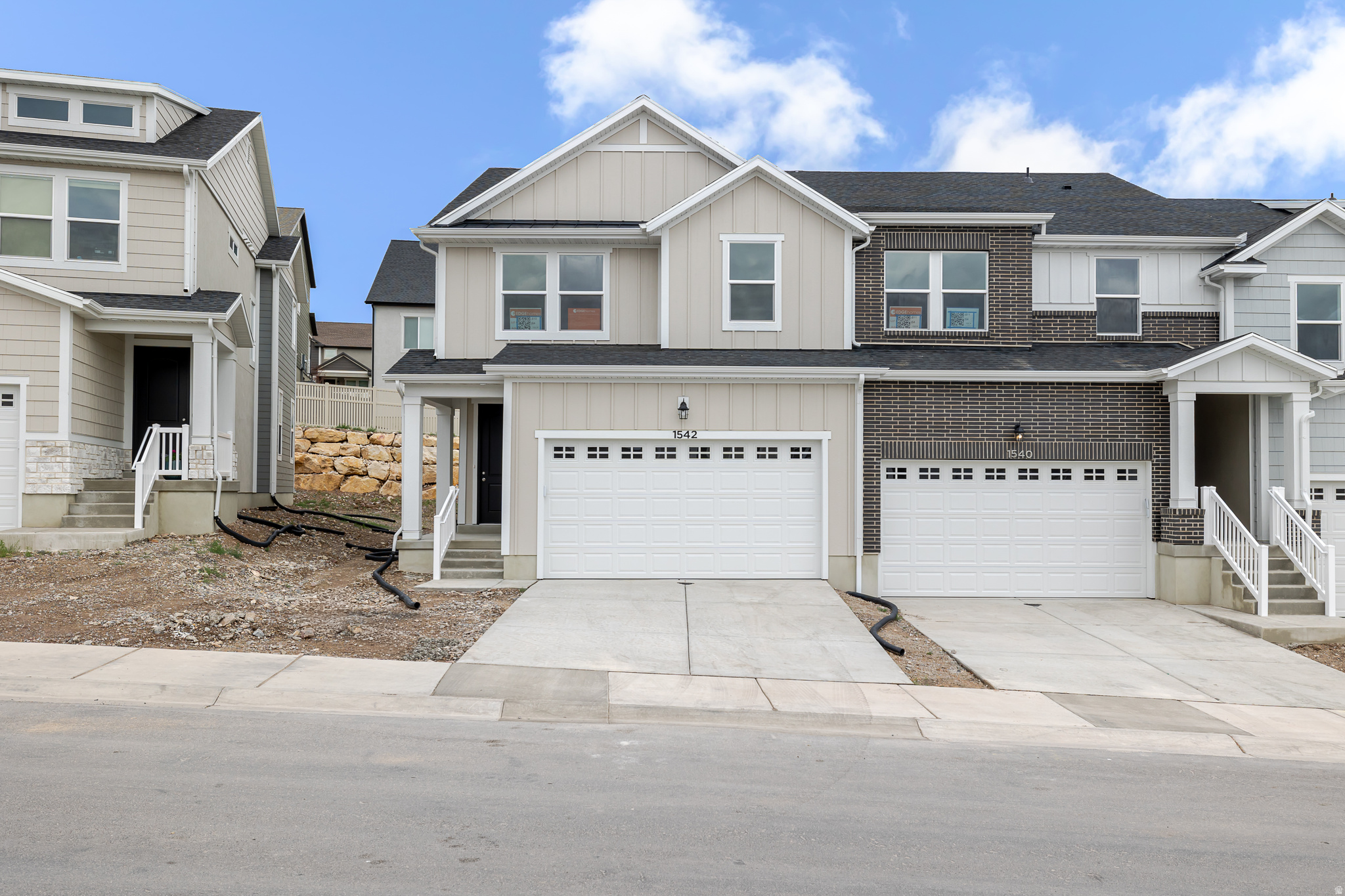 Discover the perfect mix of comfort and convenience with your new townhome at Ridgehorne! This up-and-coming community is part of the beautiful Mt. Saratoga master plan, featuring parks, trails, and expansive open spaces. You'll love the added amenities, including a clubhouse, pool, basketball court, bark park, playgrounds, and more! Plus, Ridgehorne offers easy access to Utah Lake, The Ranches Golf Club, local shopping and dining, and Pioneer Crossing for a smooth commute. Reach out today to learn more or schedule your visit!