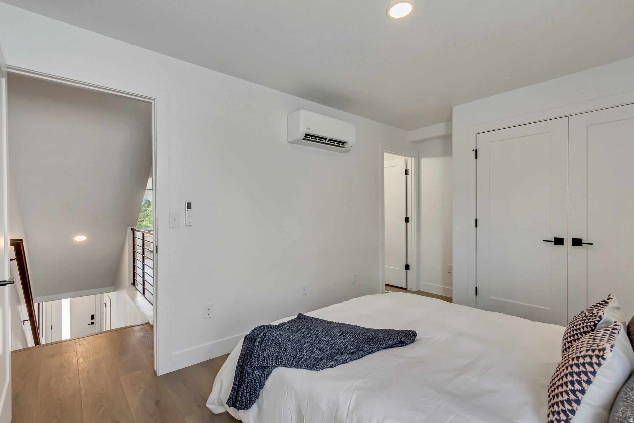 OPUS GREEN - Residential