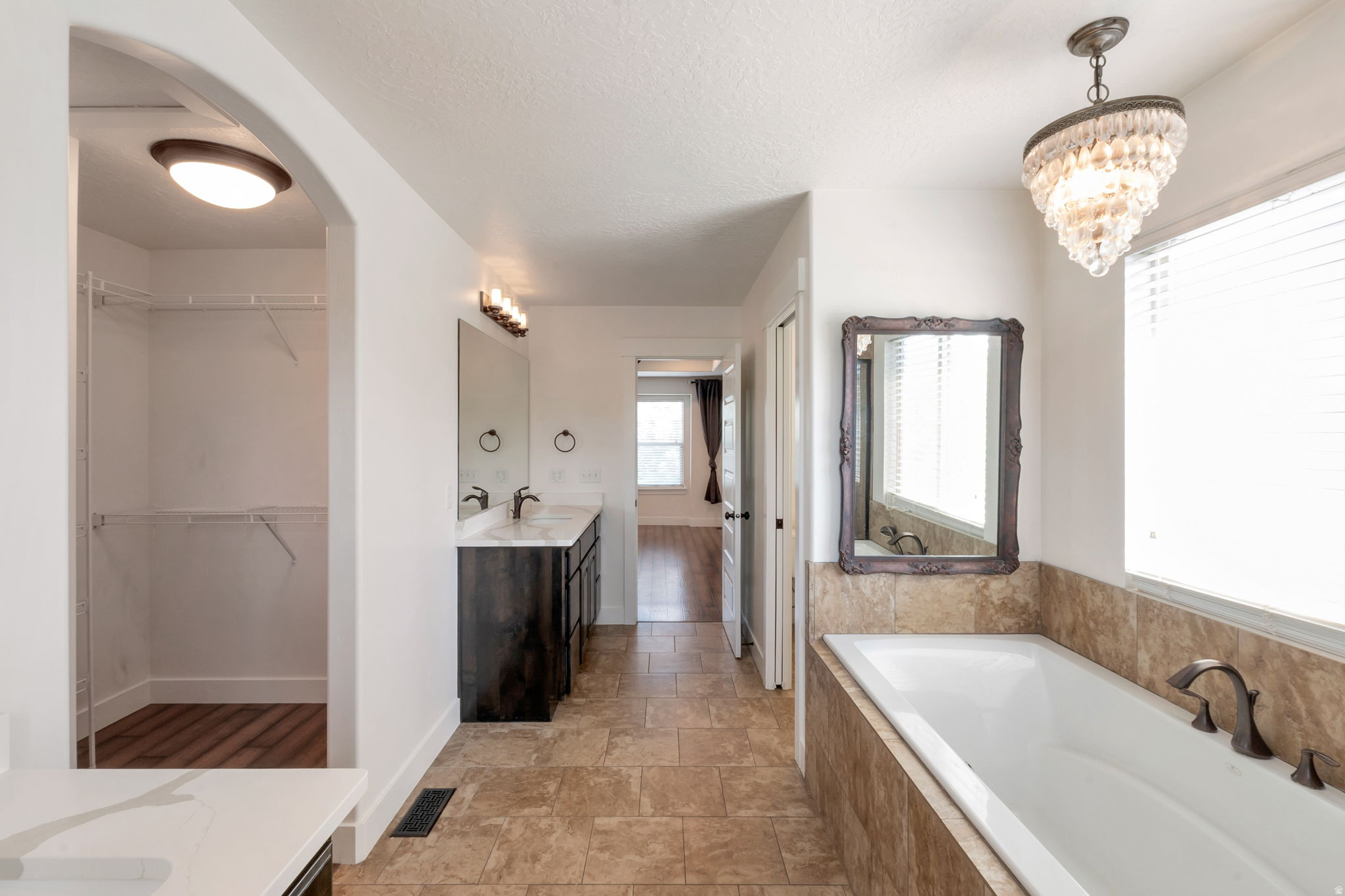 SPRING VIEW FARMS - Residential