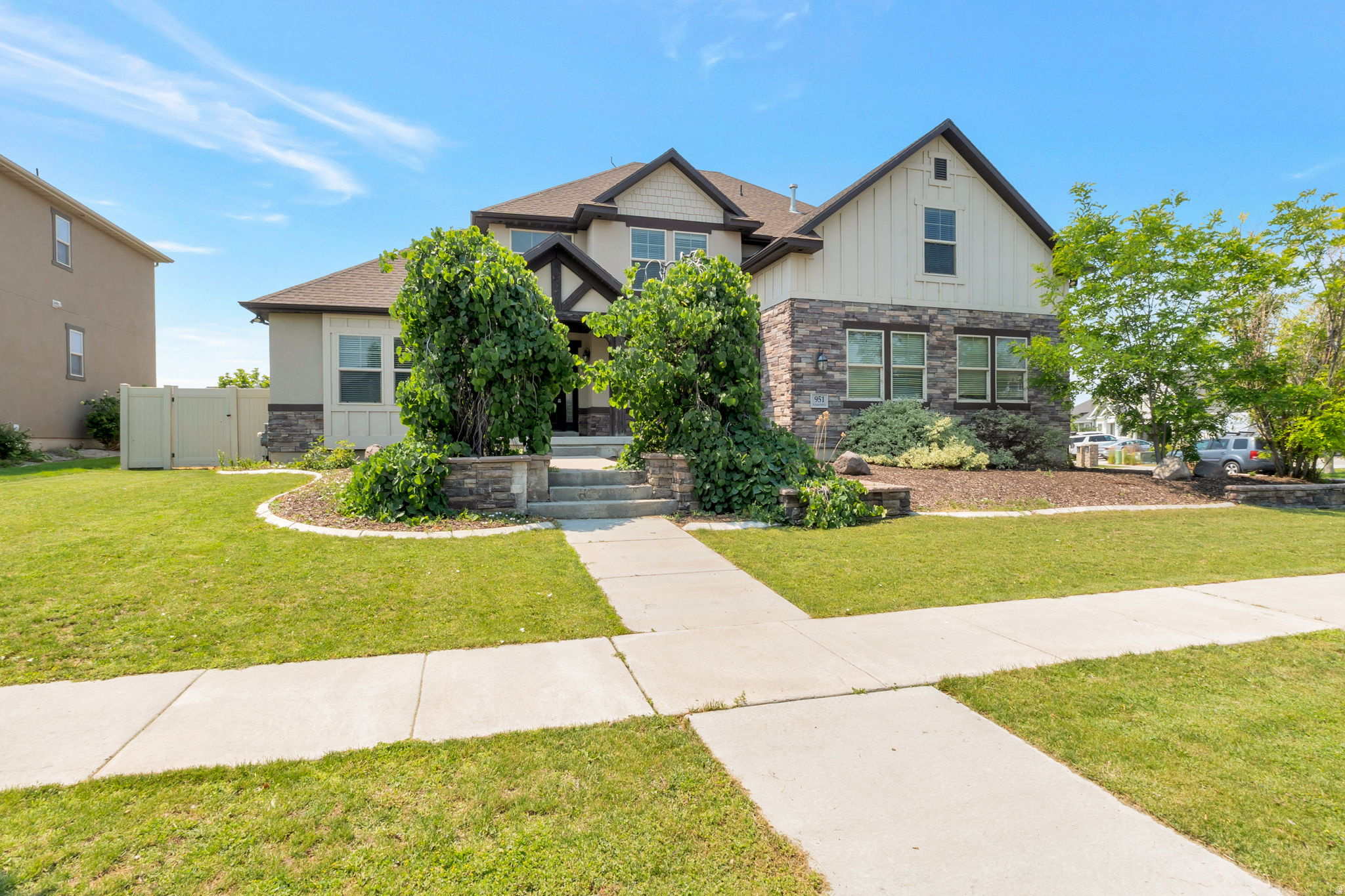 SPRING VIEW FARMS - Residential