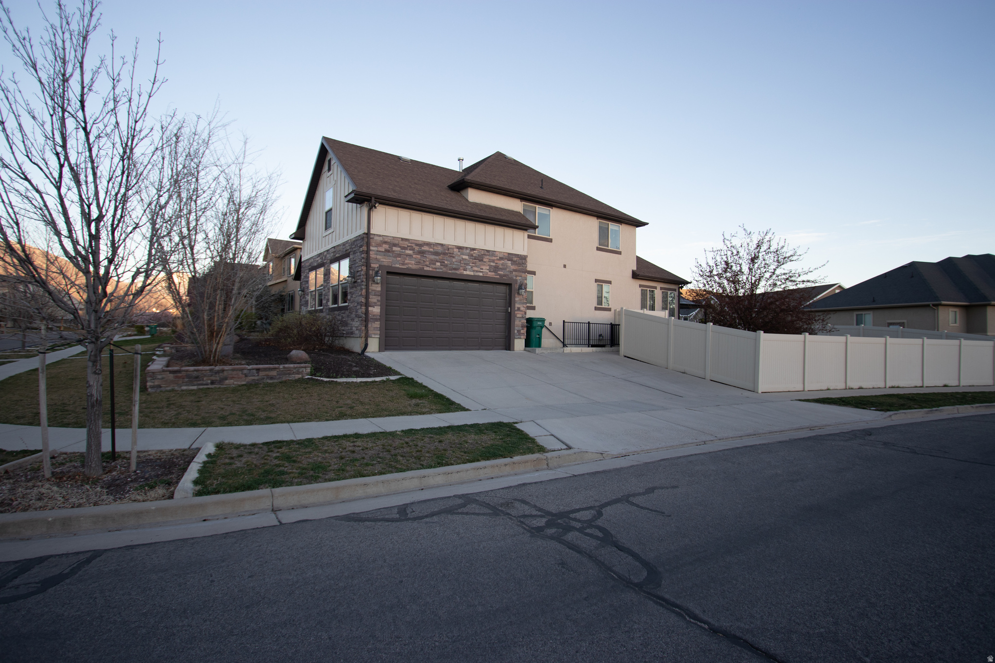 SPRING VIEW FARMS - Residential
