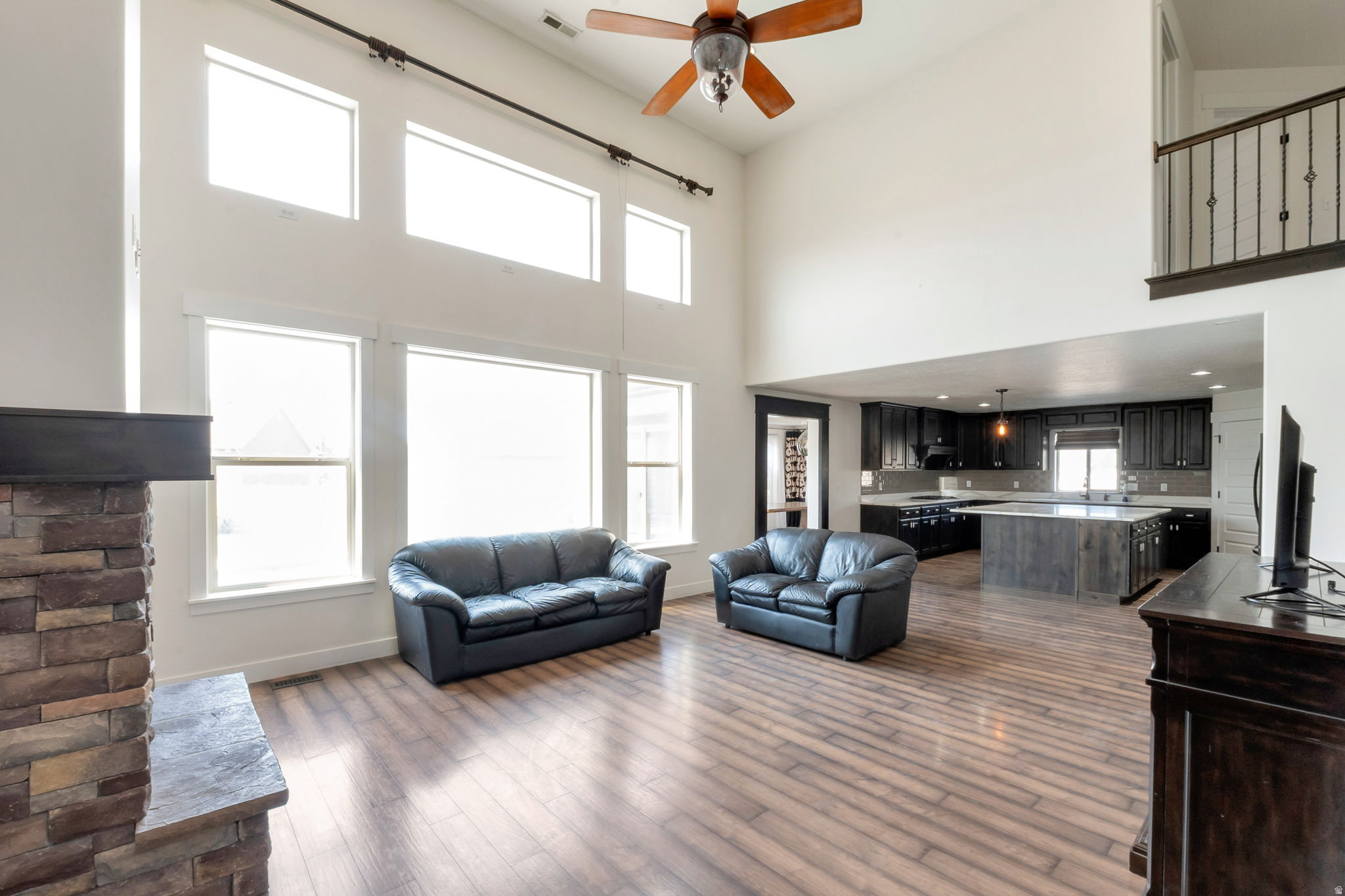 SPRING VIEW FARMS - Residential