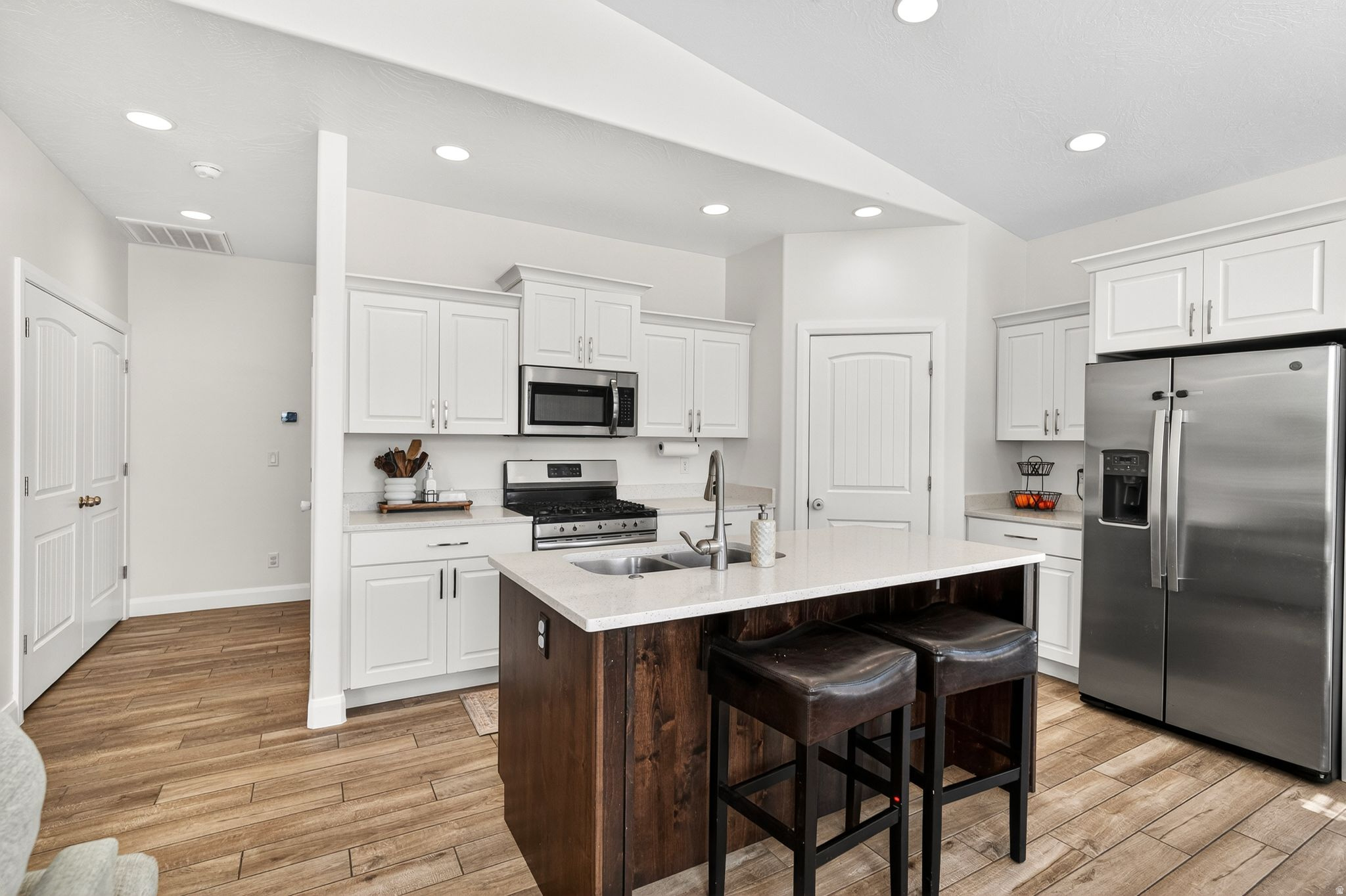 ZIONS GATE ESTATES PH 3 - Residential
