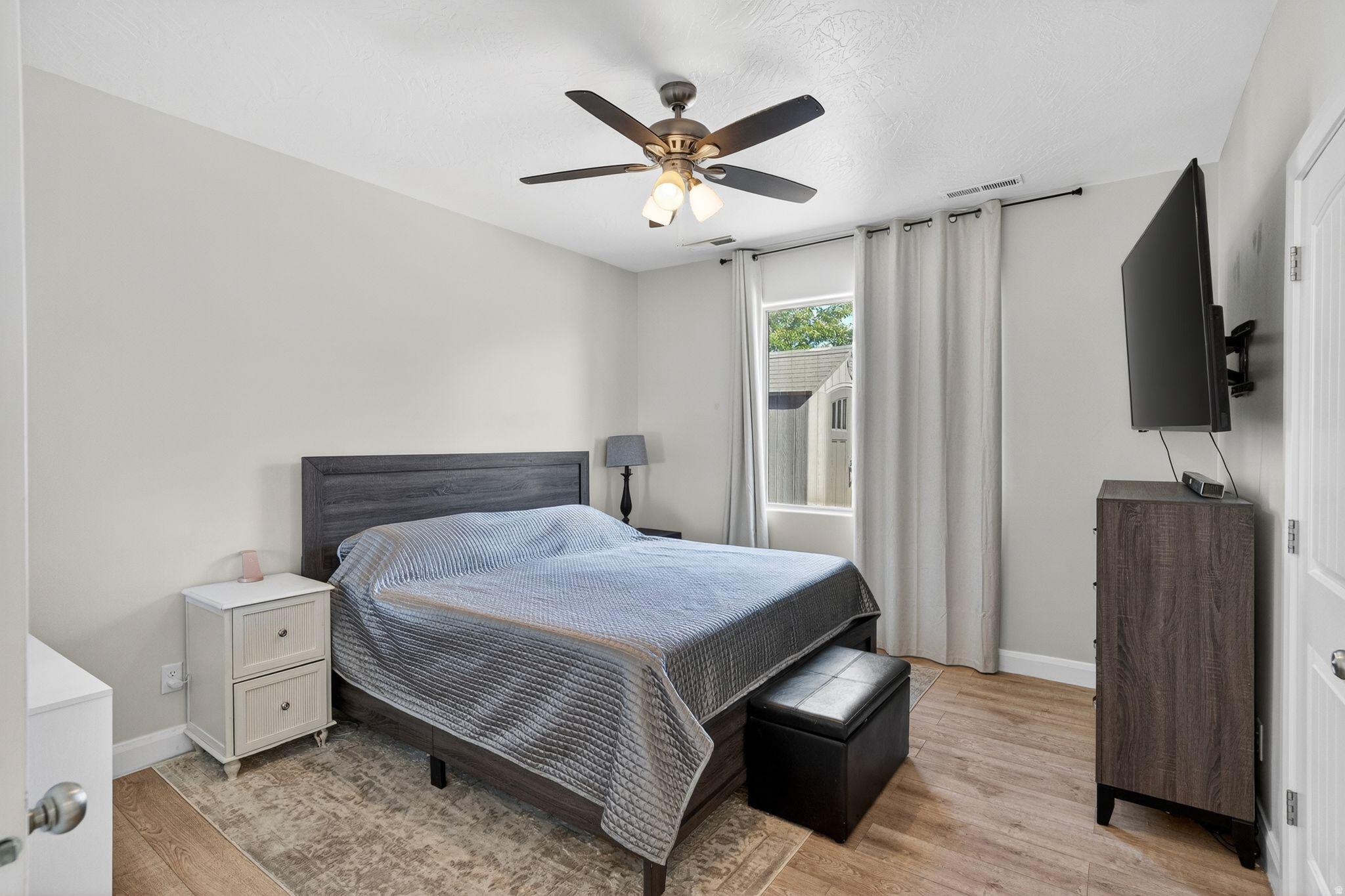 ZIONS GATE ESTATES PH 3 - Residential