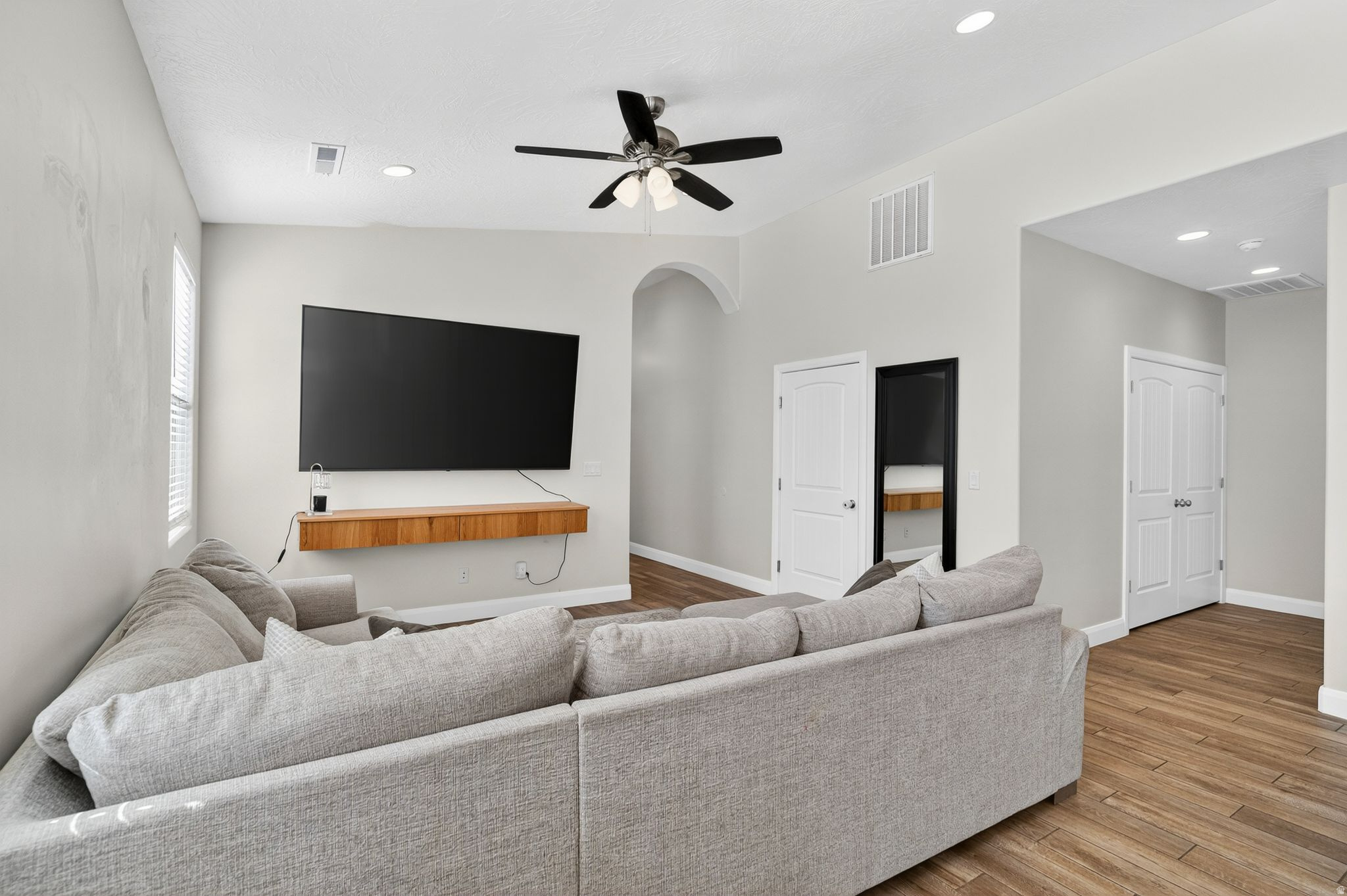ZIONS GATE ESTATES PH 3 - Residential