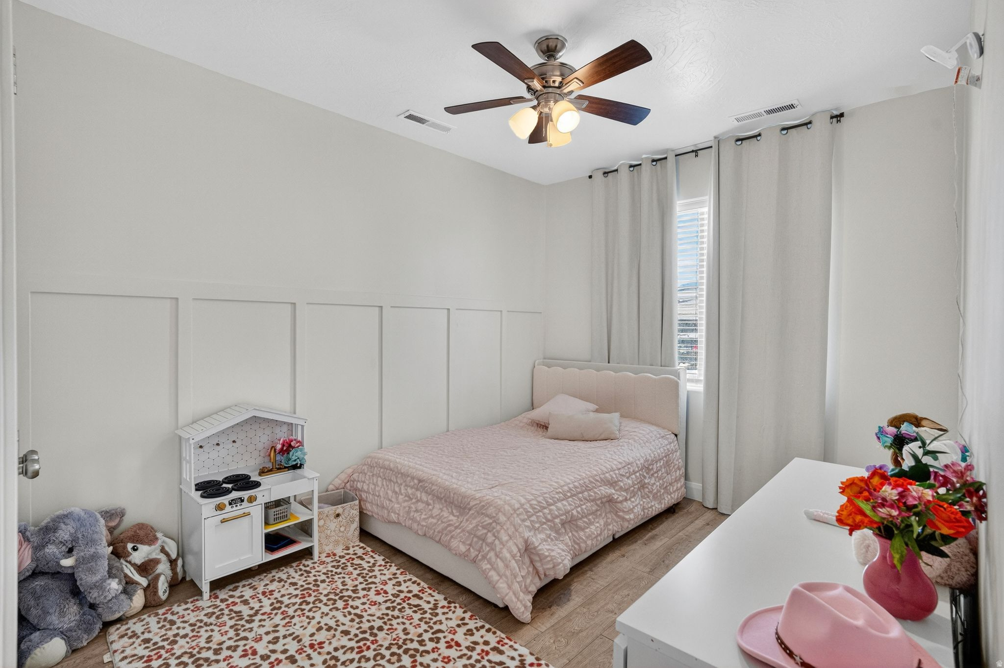 ZIONS GATE ESTATES PH 3 - Residential